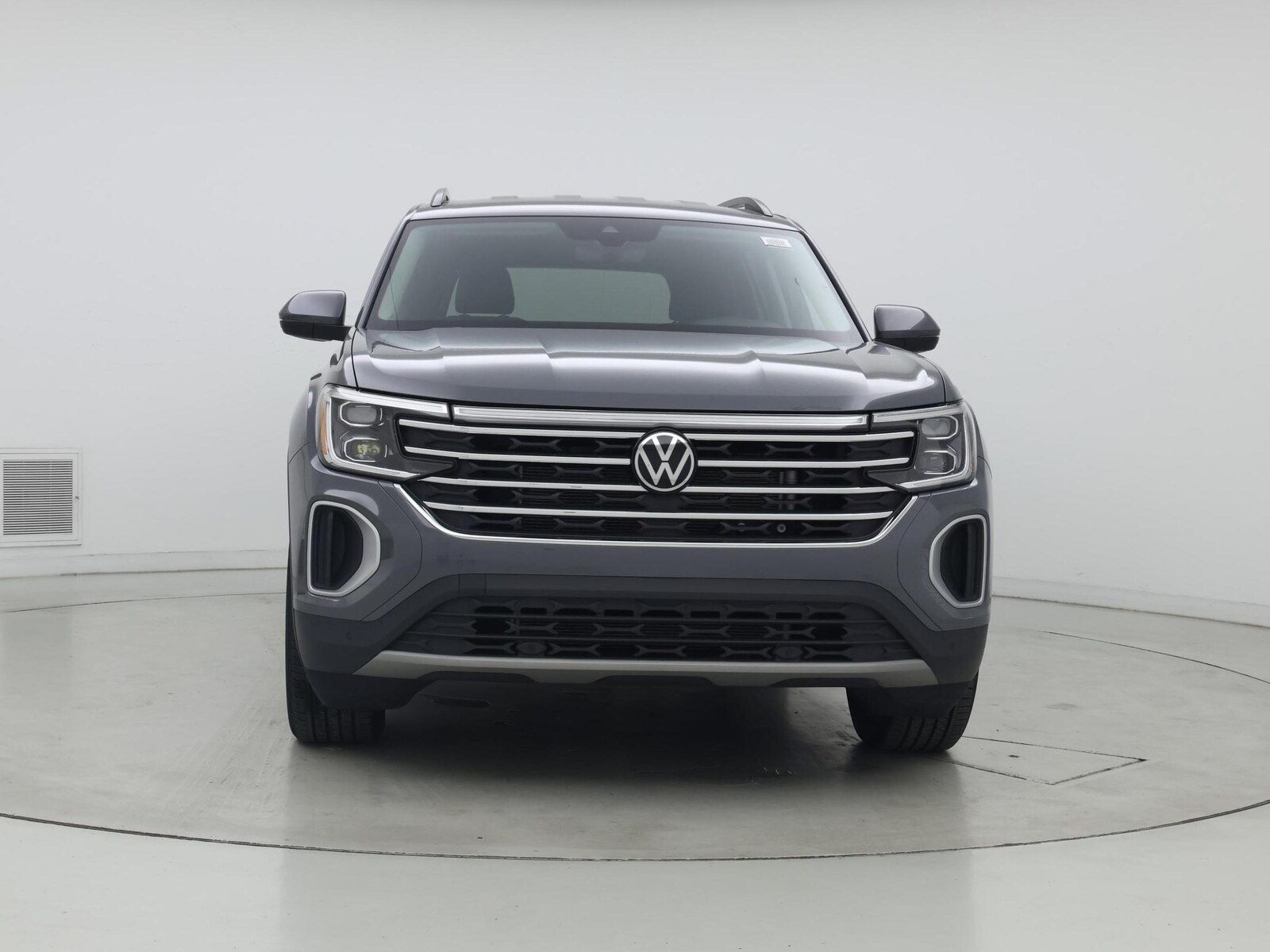 2025 Volkswagen Atlas SE w/Tech - Photo 6