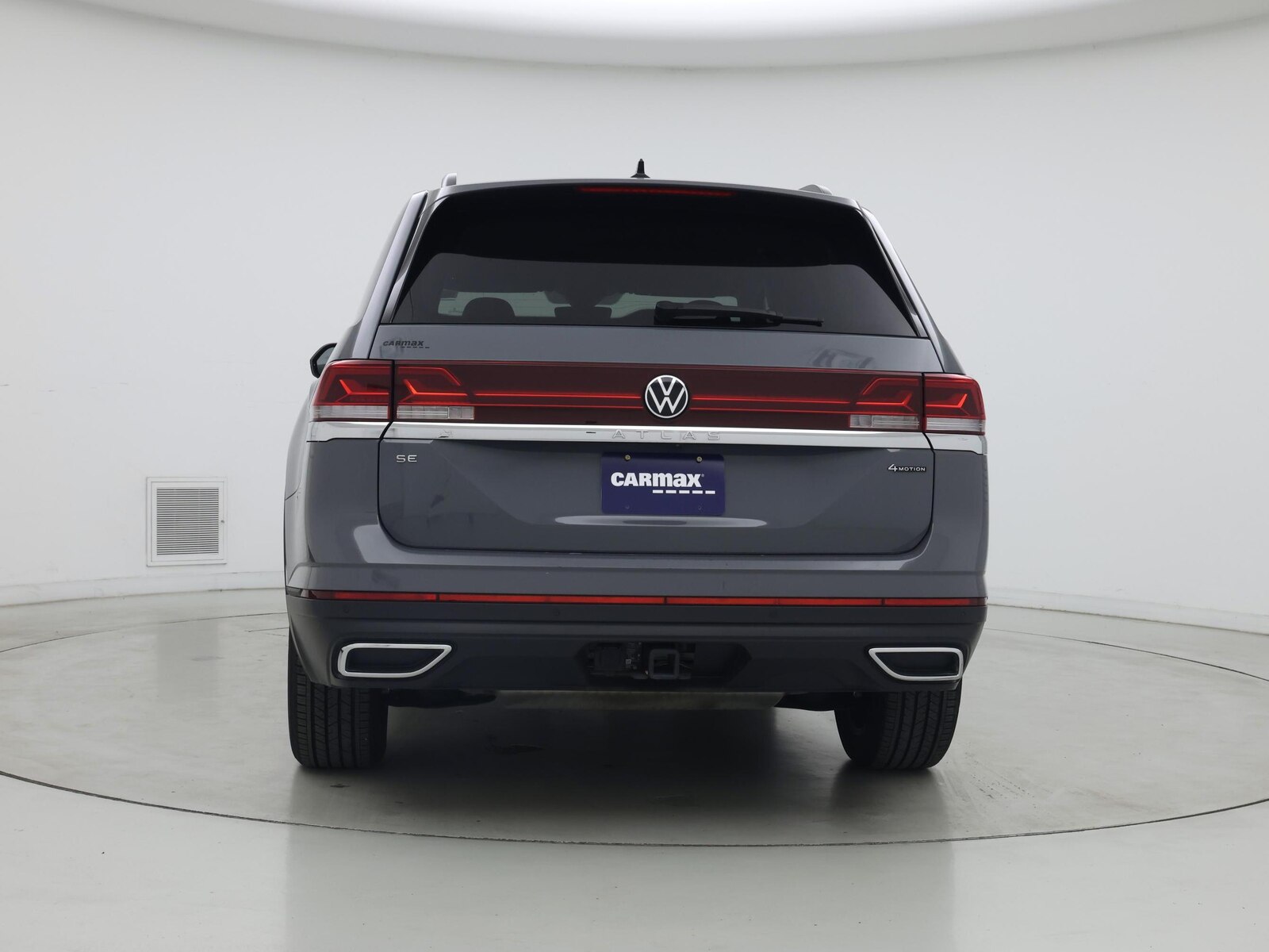 2025 Volkswagen Atlas SE w/Tech - Photo 7
