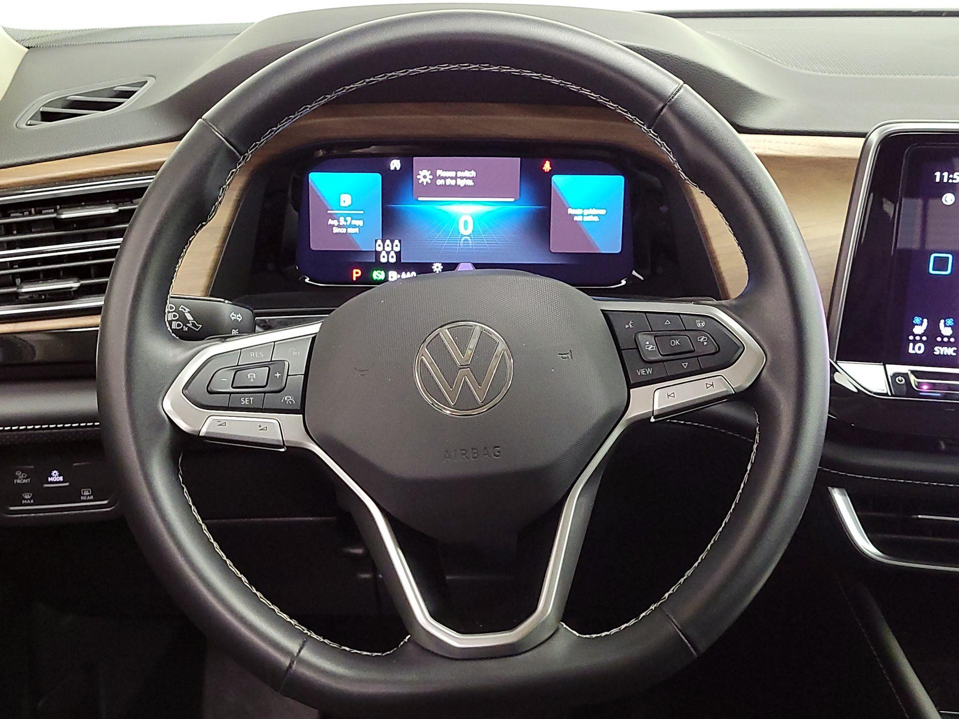 Thumbnail: 2025 Volkswagen Atlas - 10