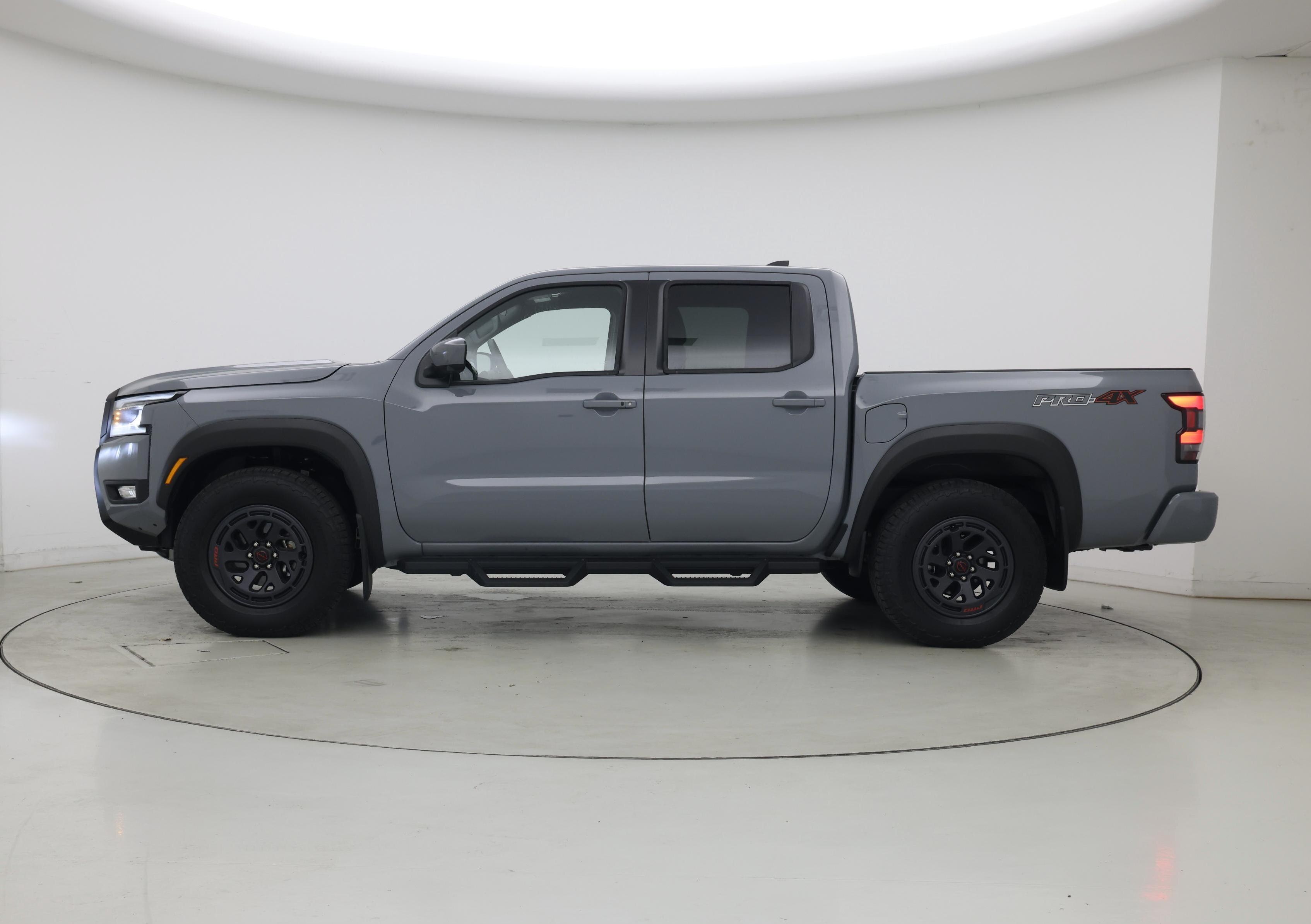 Thumbnail: 2025 Nissan Frontier - 3