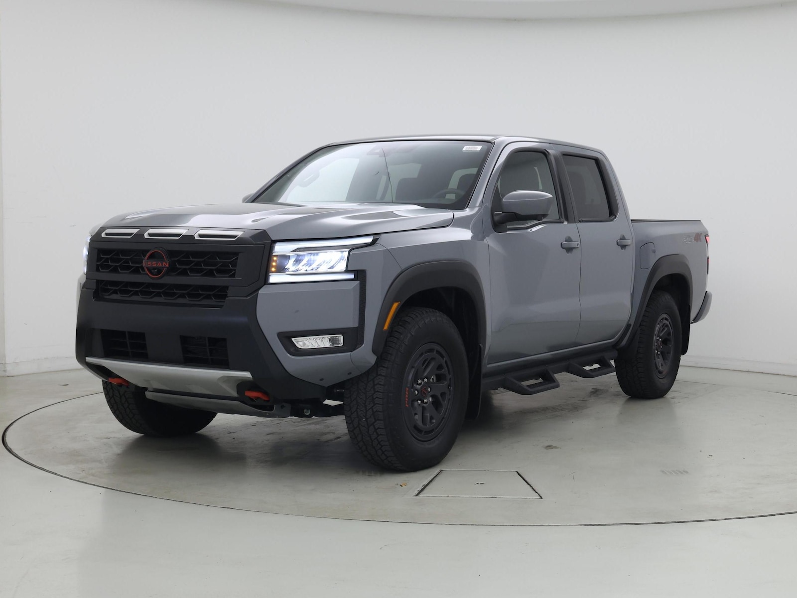 2025 Nissan Frontier PRO-4X - Photo 5