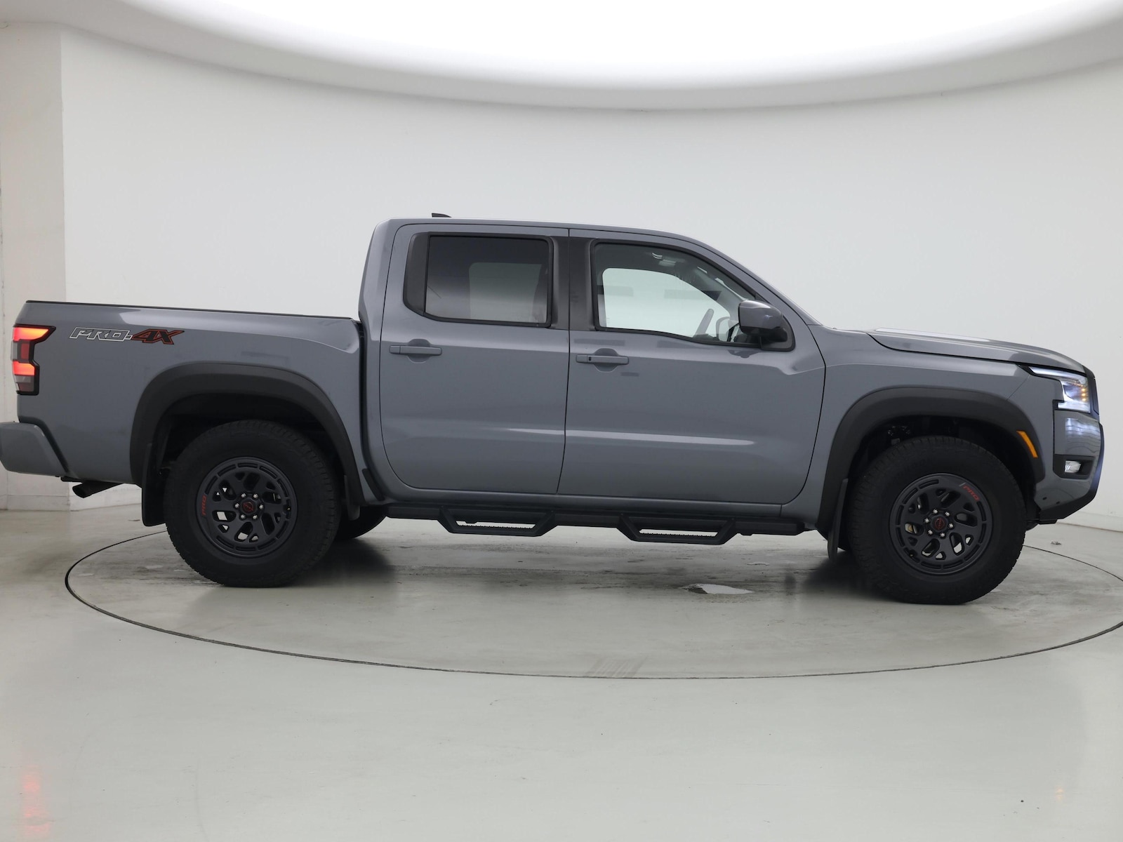 2025 Nissan Frontier PRO-4X - Photo 8