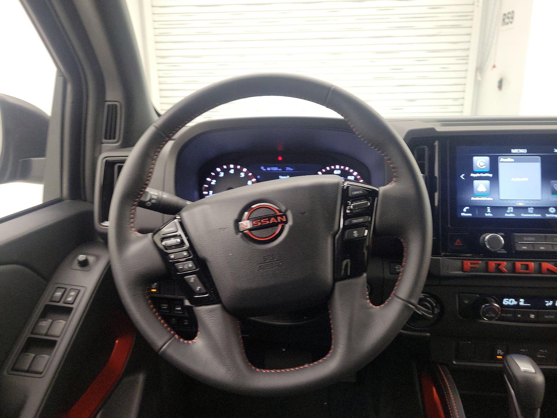 Thumbnail: 2025 Nissan Frontier - 10