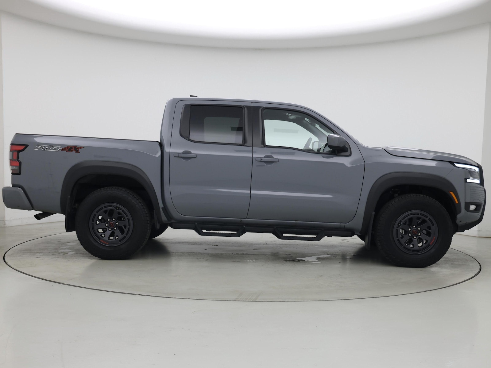 2025 Nissan Frontier PRO-4X - Photo 8