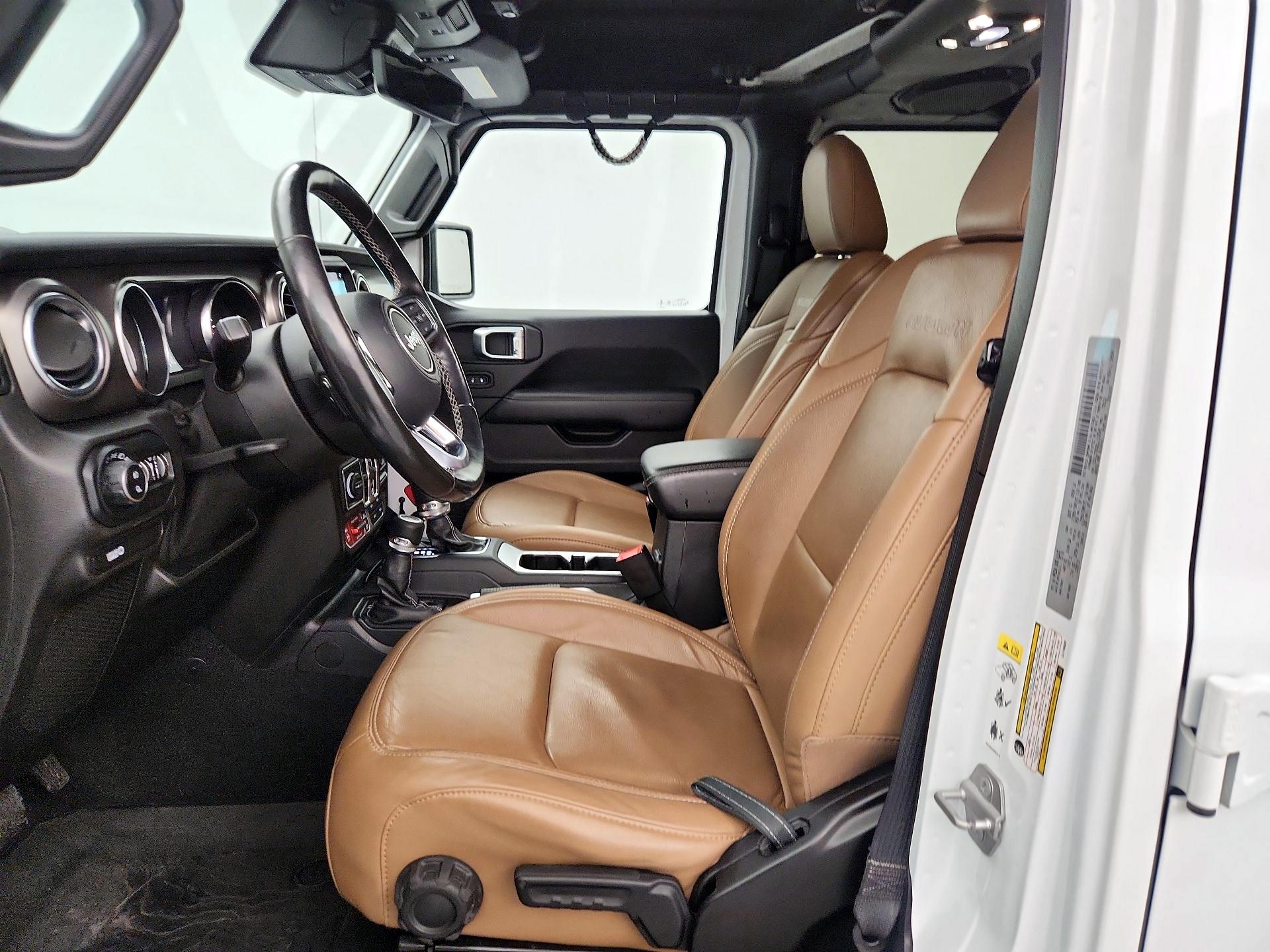 Thumbnail: 2020 Jeep Gladiator - 11