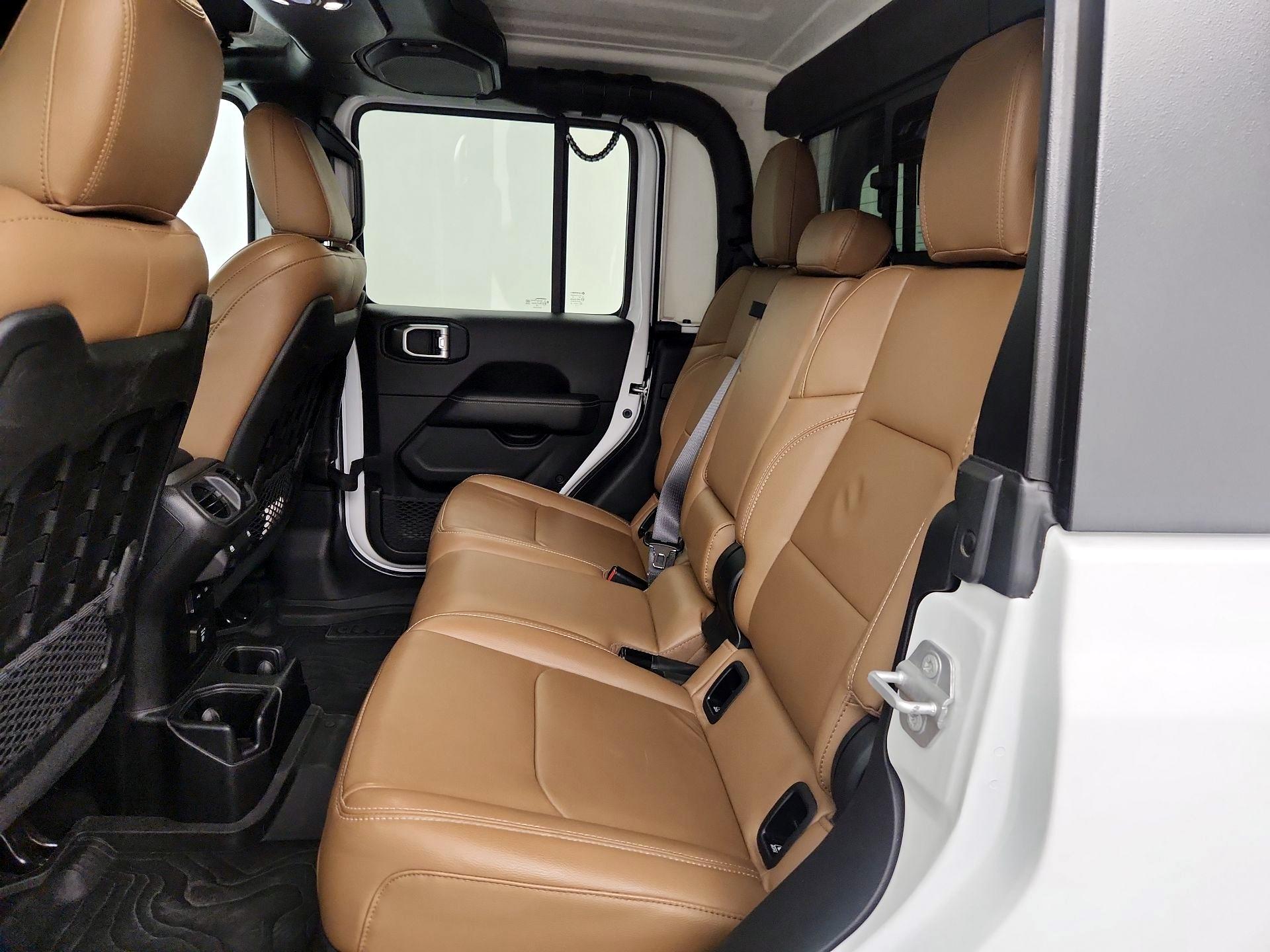 Thumbnail: 2020 Jeep Gladiator - 20