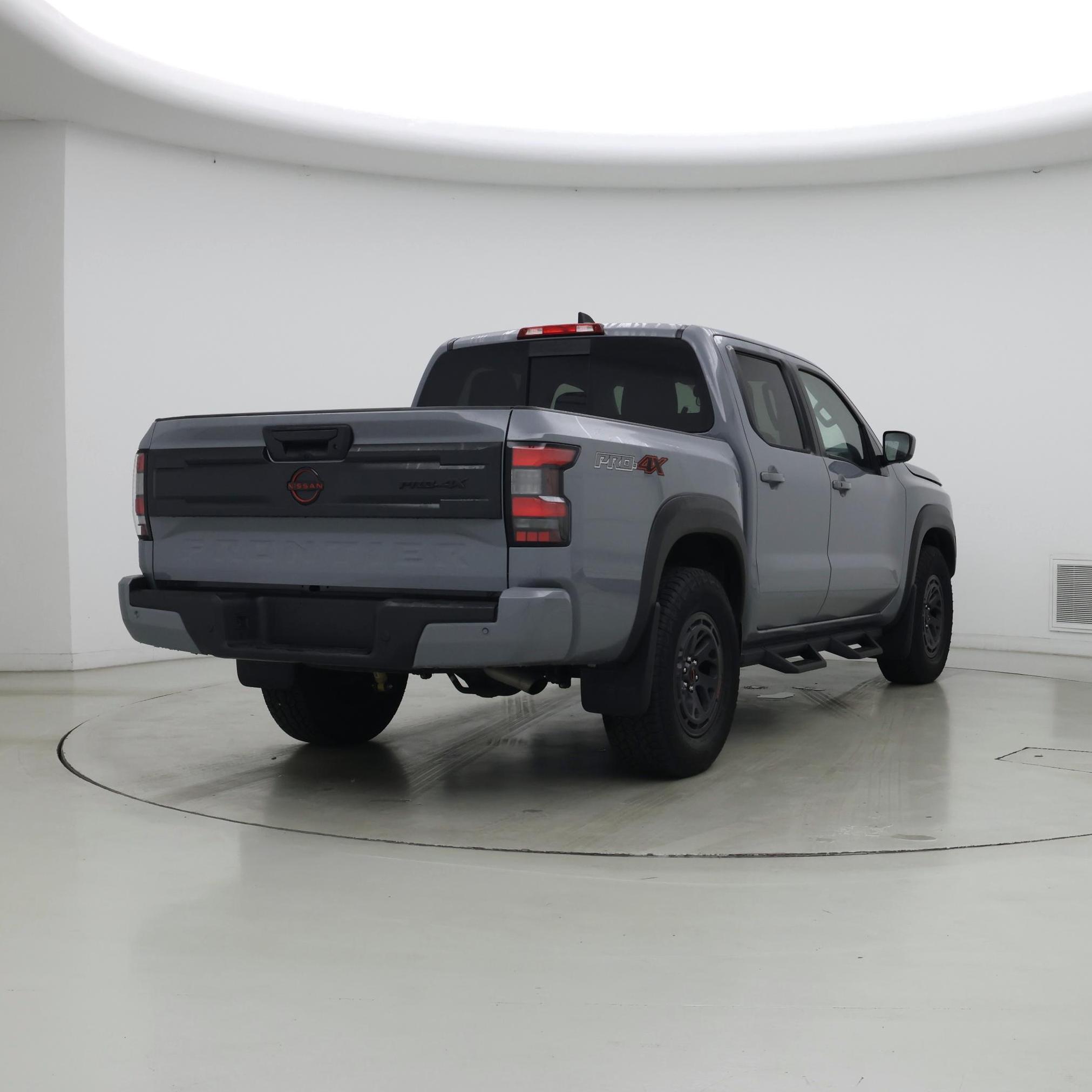 Thumbnail: 2025 Nissan Frontier - 8