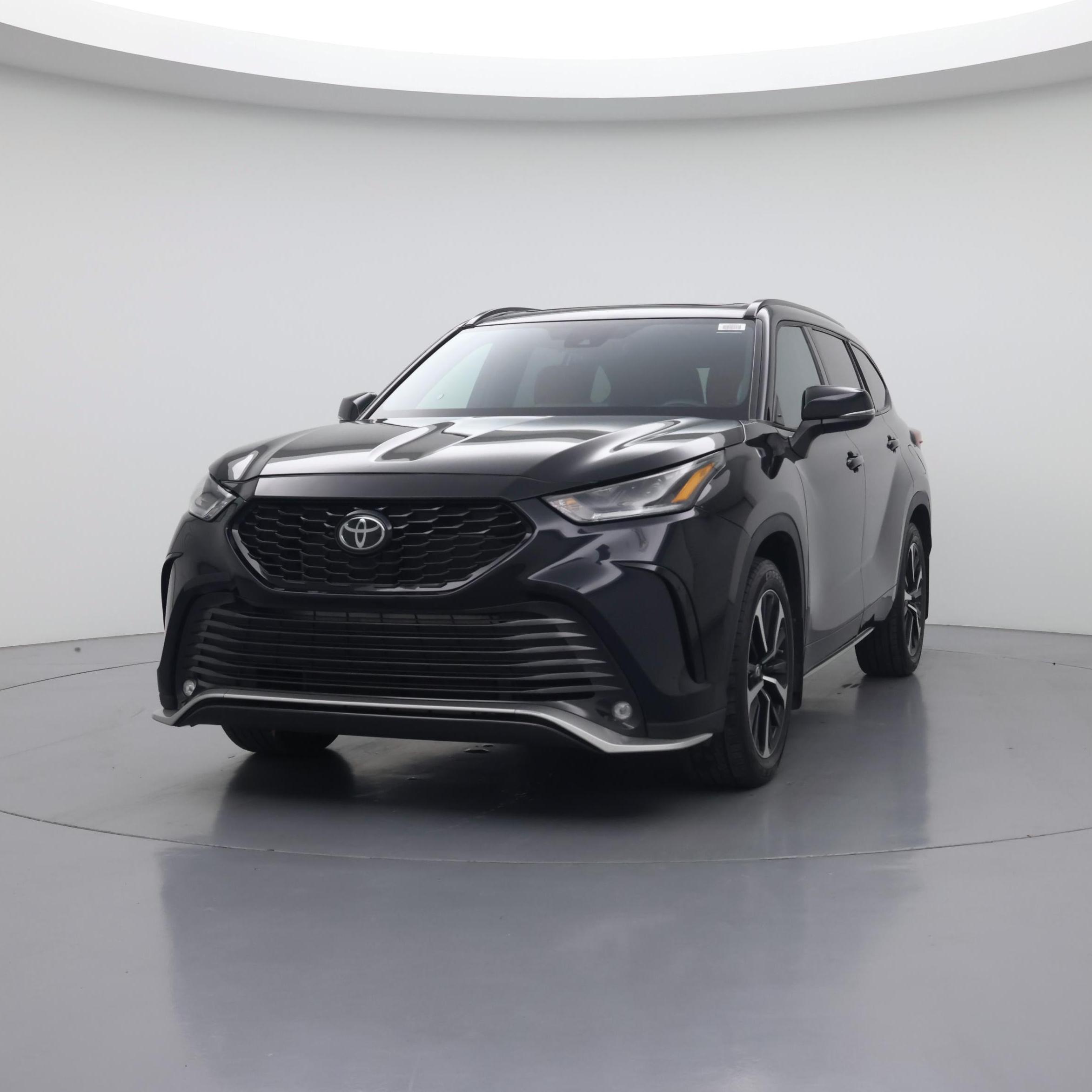 Thumbnail: 2022 Toyota Highlander - 4