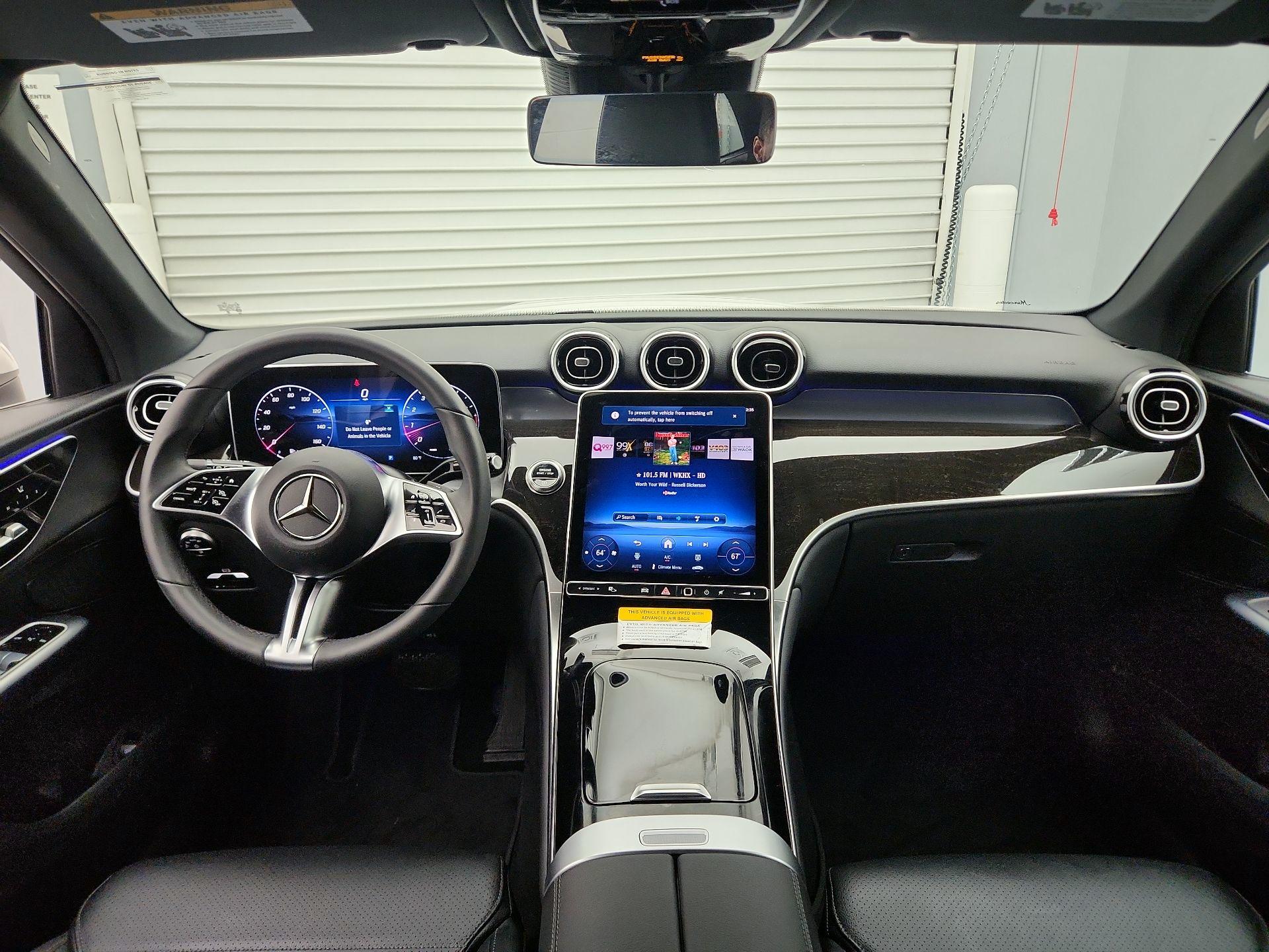 Thumbnail: 2025 Mercedes-Benz GLC - 9