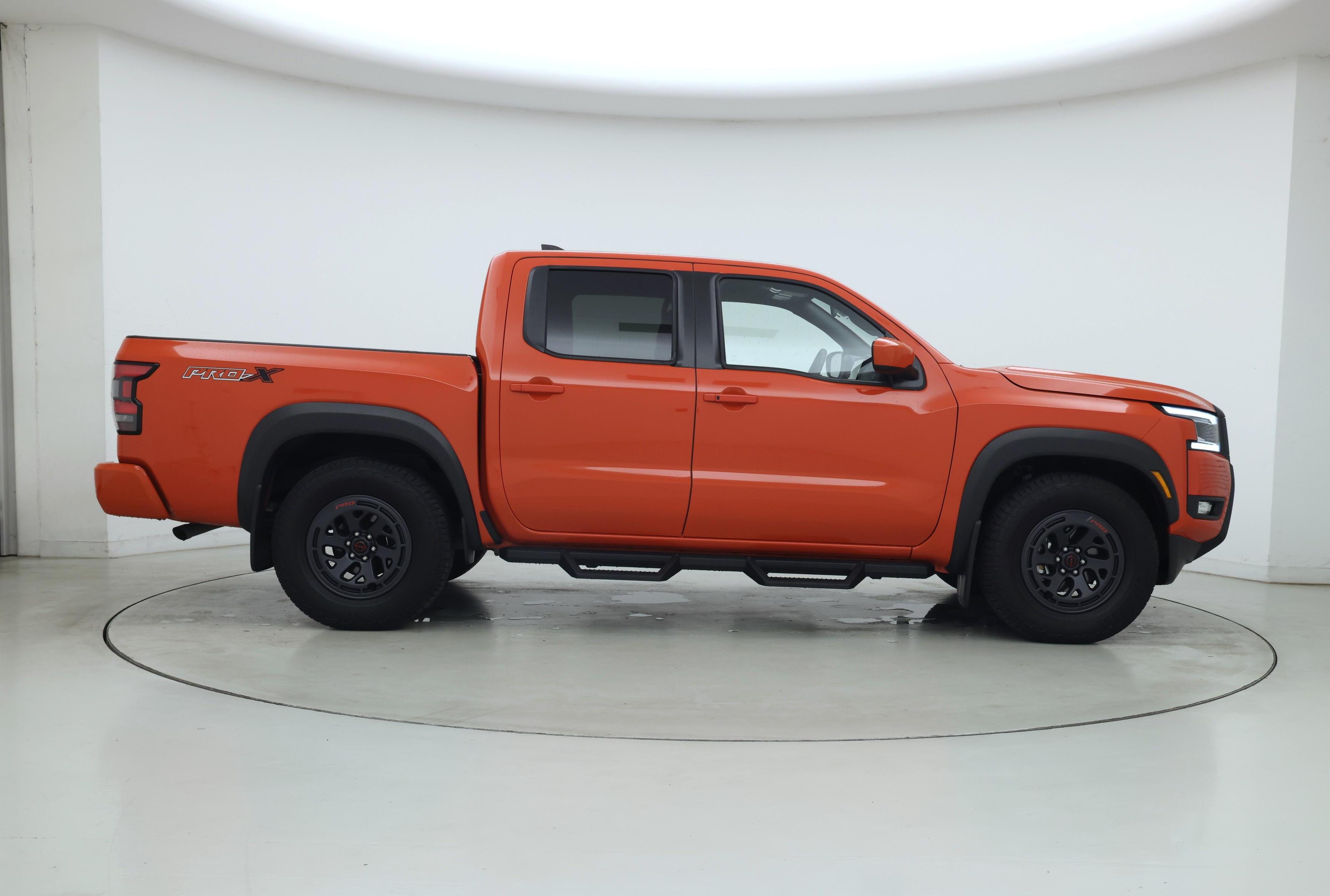 Thumbnail: 2025 Nissan Frontier - 7