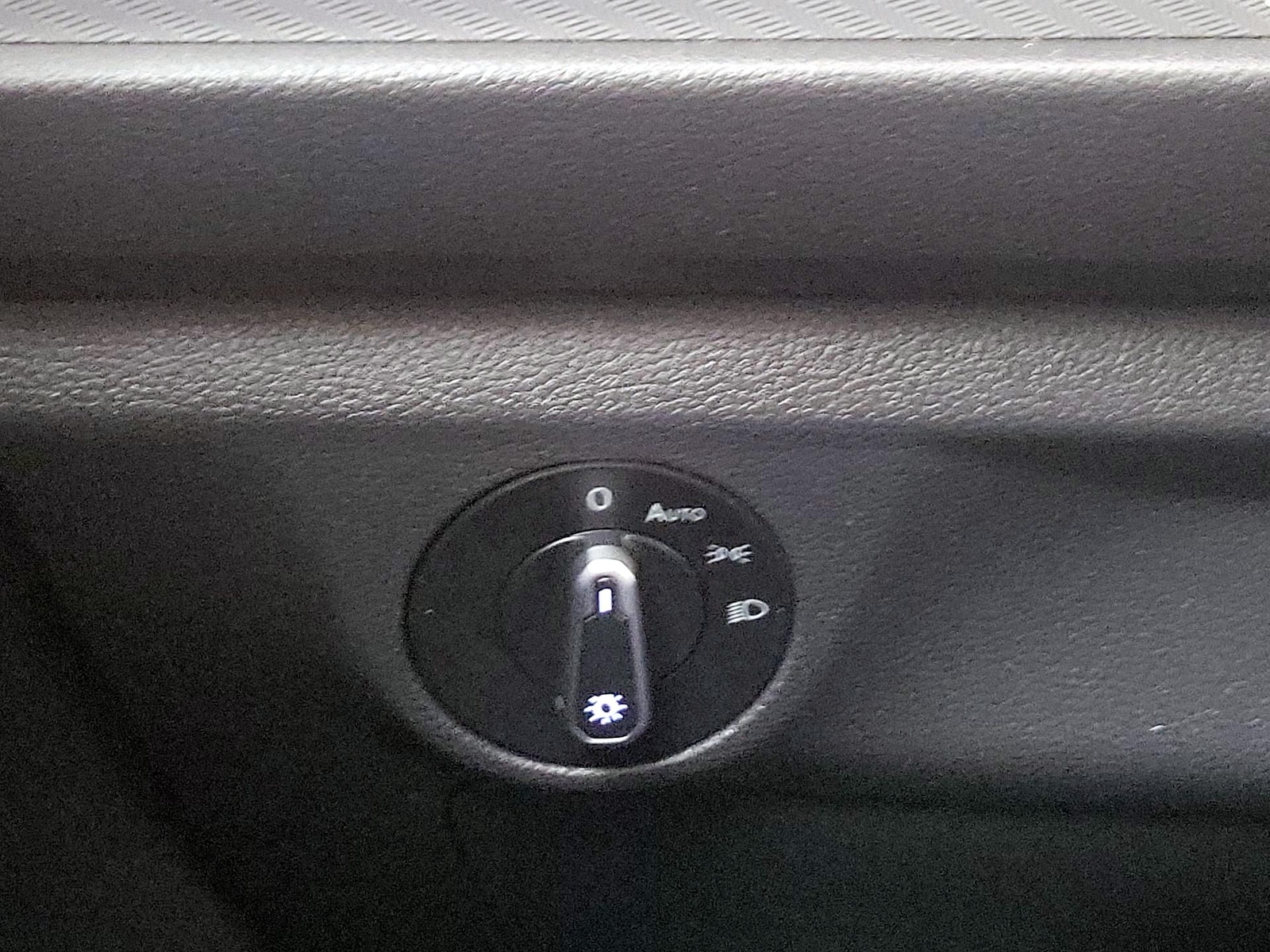 2022 Volkswagen Jetta Sport - Photo 14