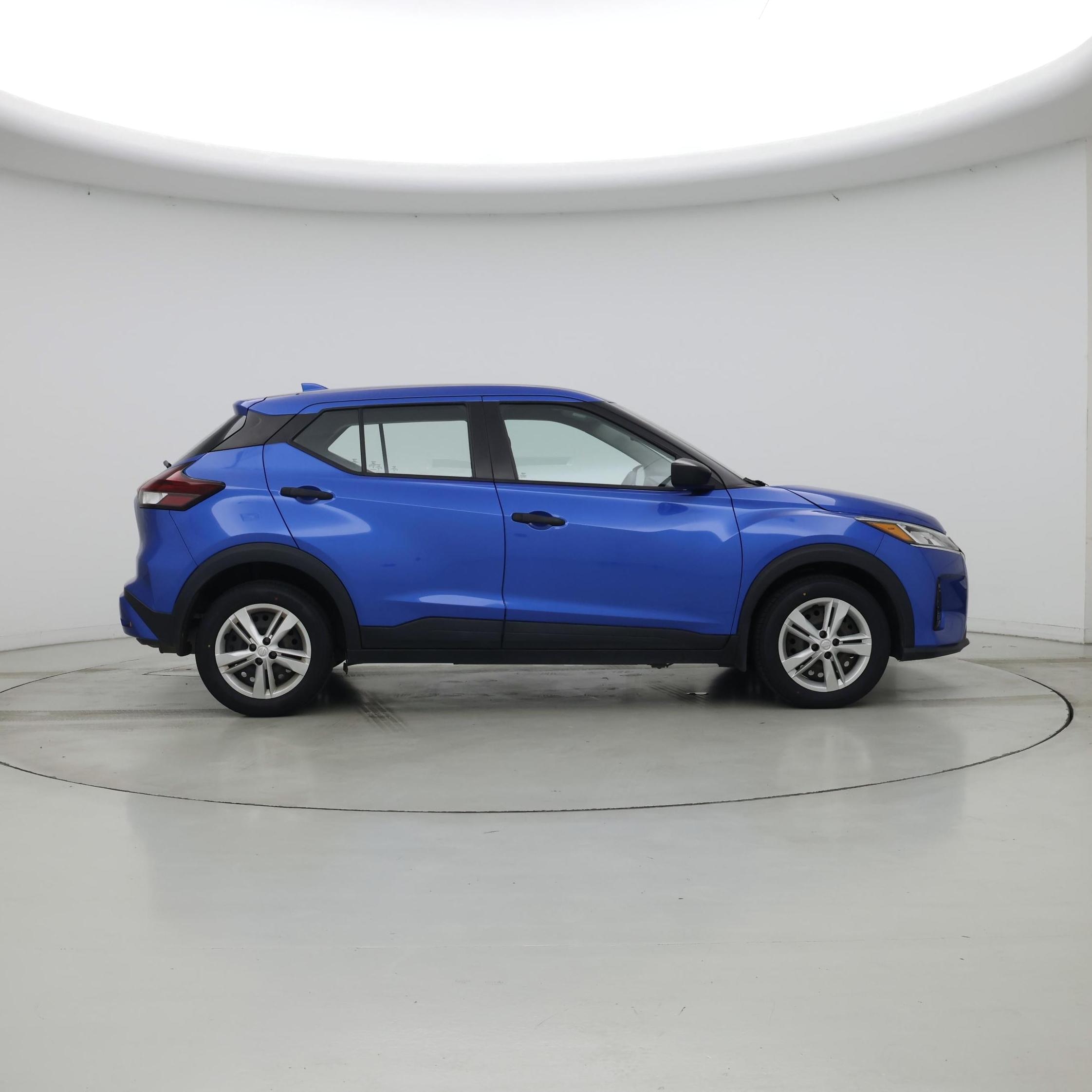 Thumbnail: 2023 Nissan Kicks - 7
