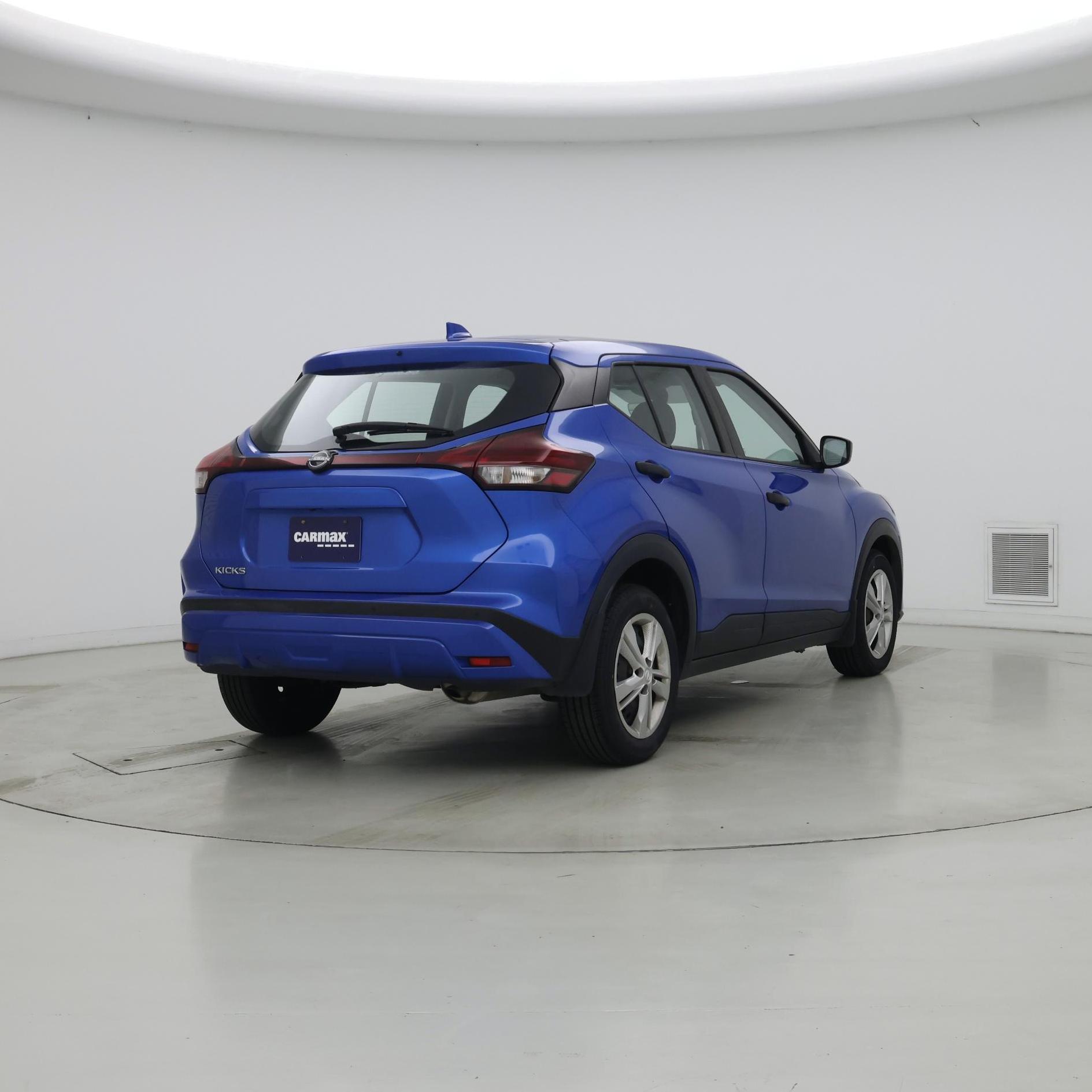 Thumbnail: 2023 Nissan Kicks - 8