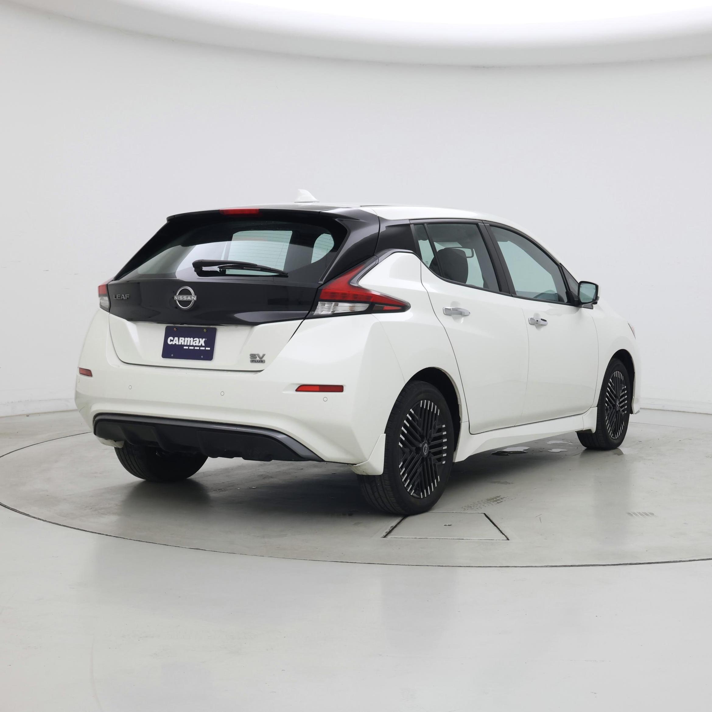 Thumbnail: 2024 Nissan Leaf - 8