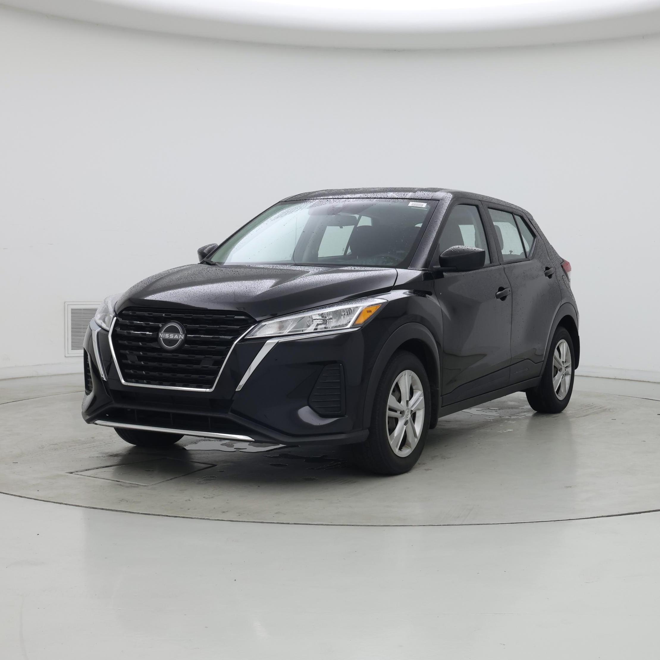 Thumbnail: 2023 Nissan Kicks - 4