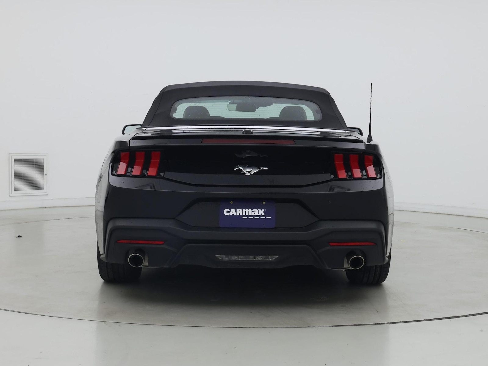 2025 Ford Mustang EcoBoost Premium - Photo 7
