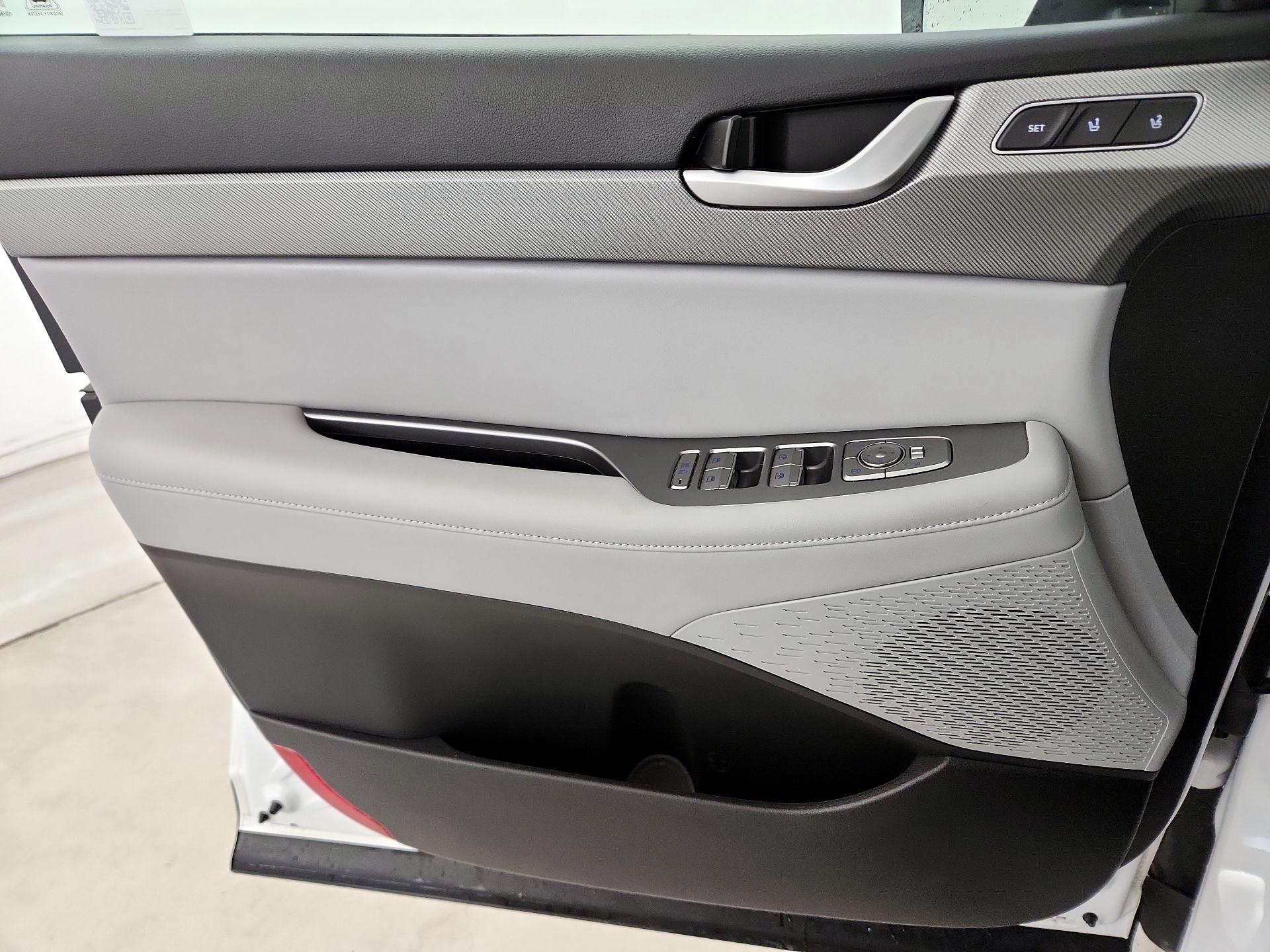 Thumbnail: 2025 Hyundai Palisade - 12