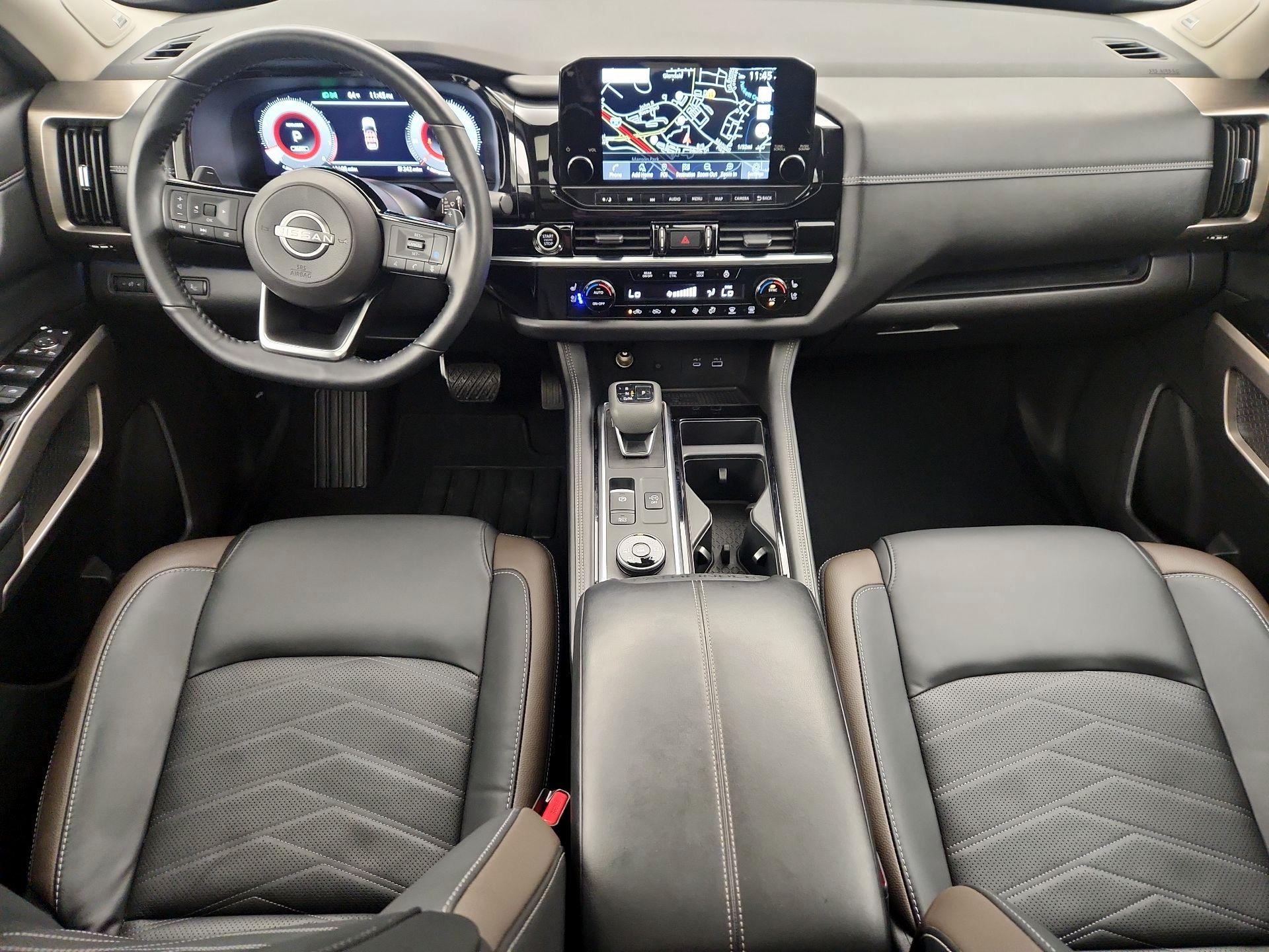 Thumbnail: 2023 Nissan Pathfinder - 9