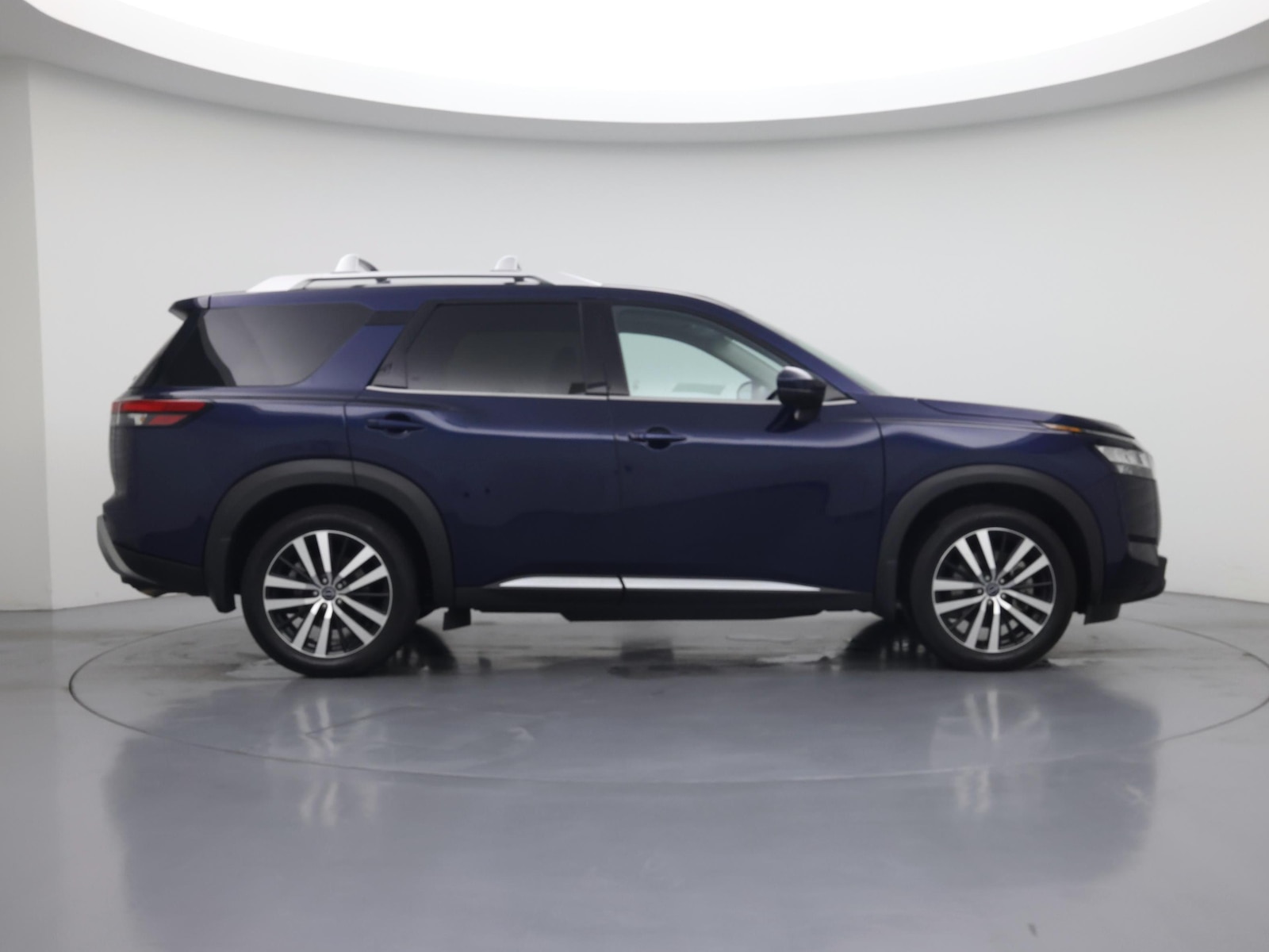2023 Nissan Pathfinder Platinum - Photo 8
