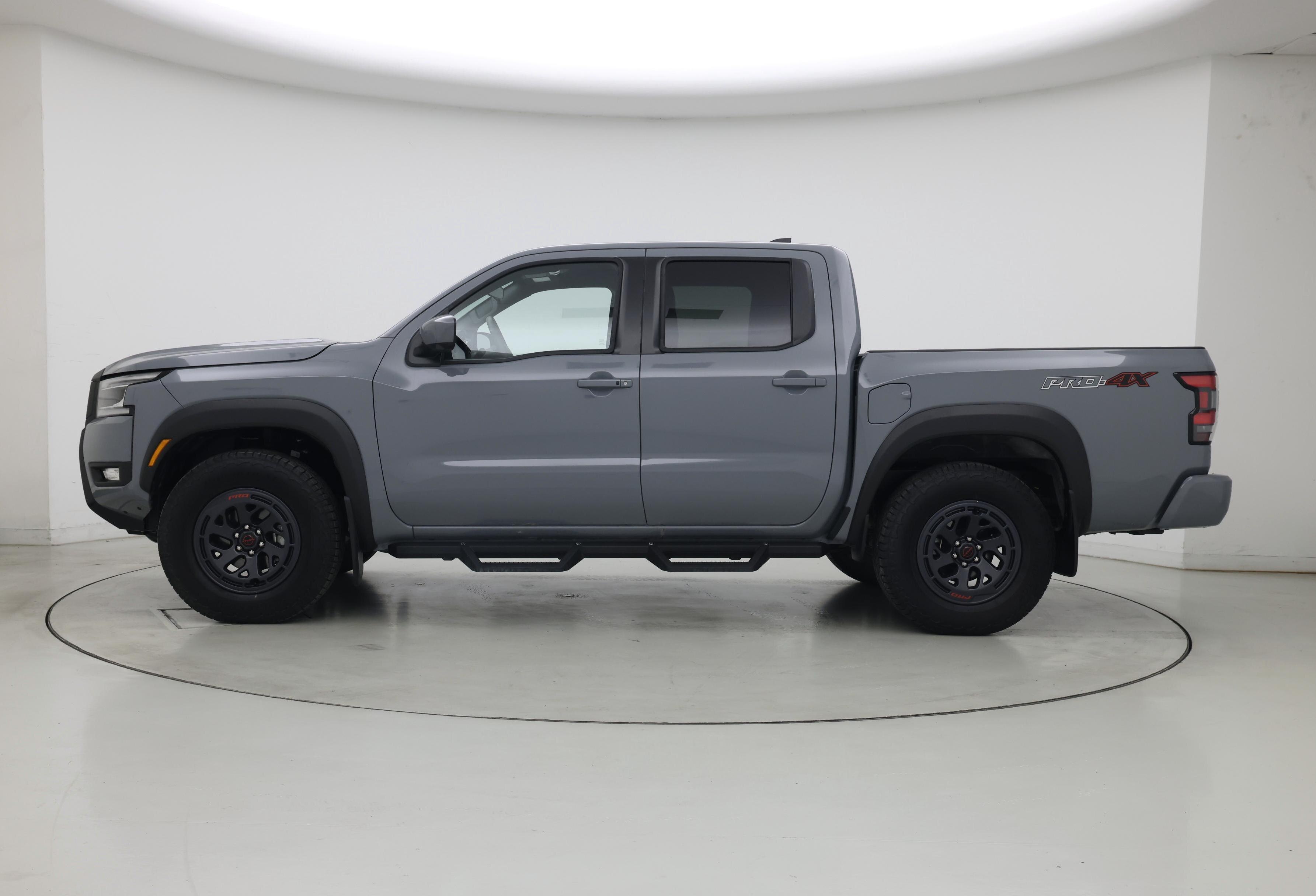 Thumbnail: 2025 Nissan Frontier - 3