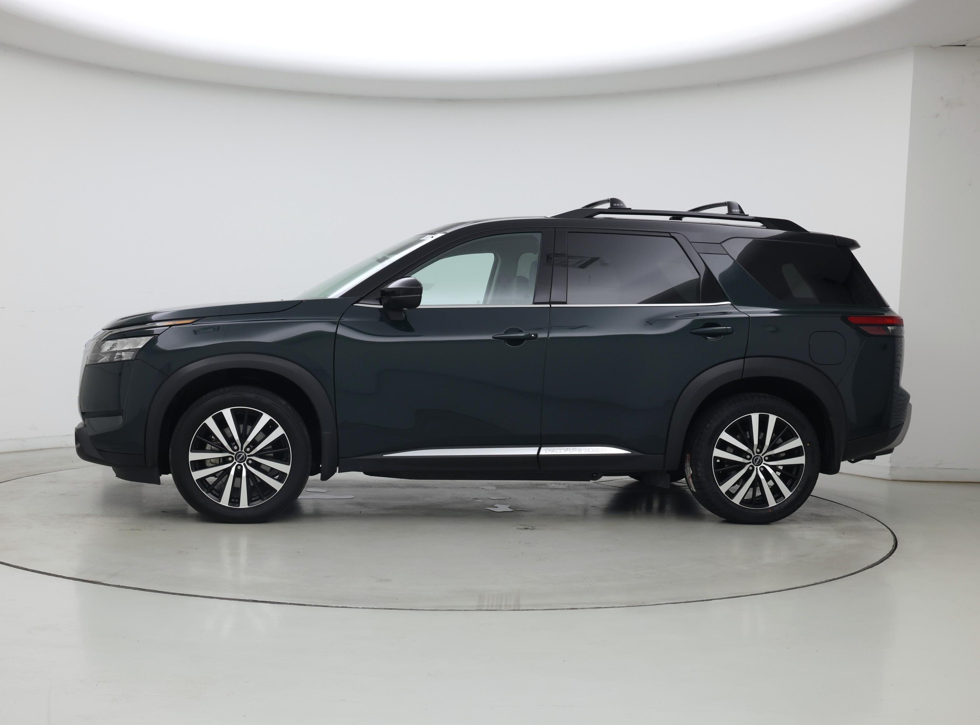 Thumbnail: 2025 Nissan Pathfinder - 3