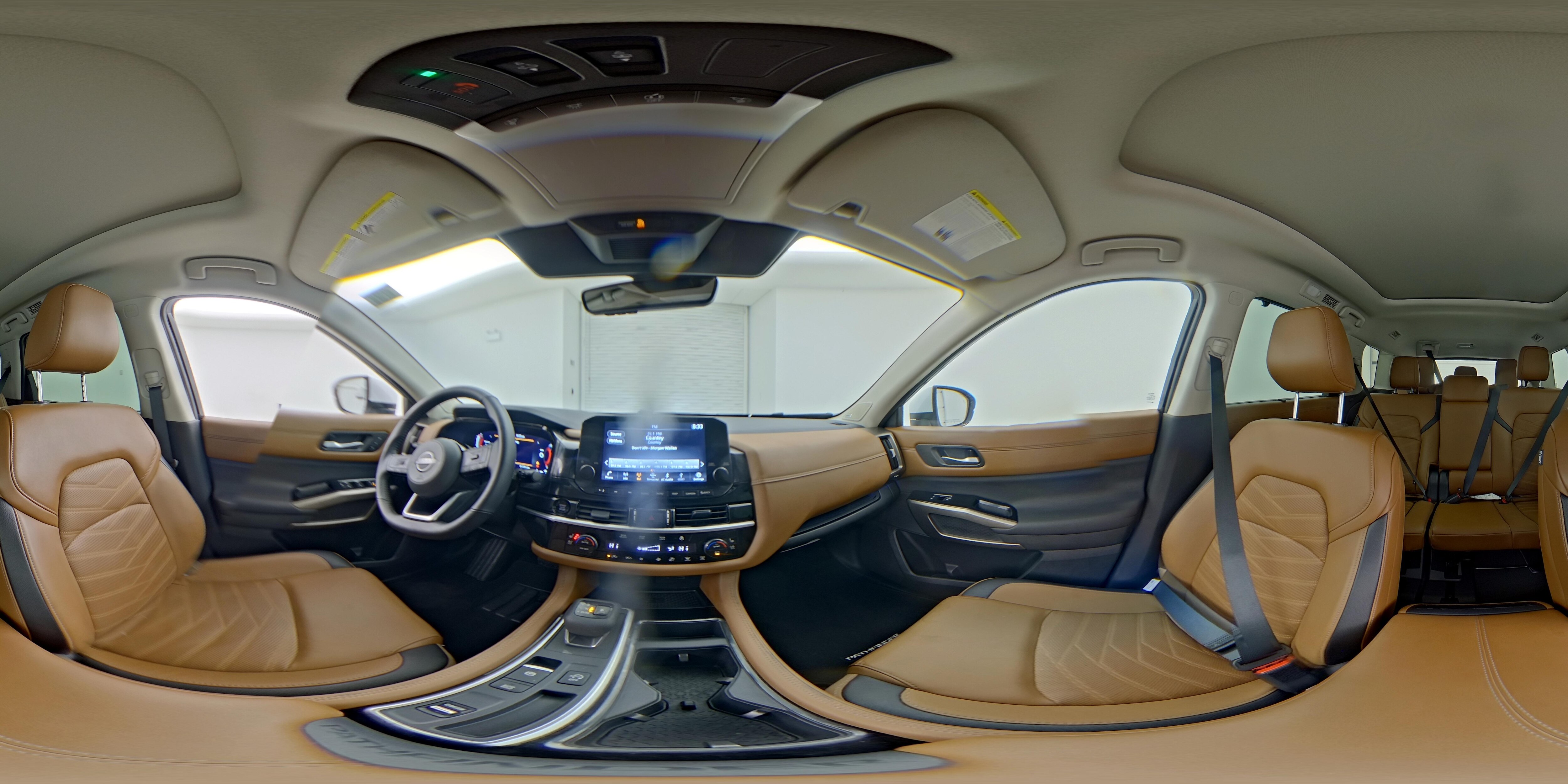 2025 Nissan Pathfinder Platinum - Photo 28