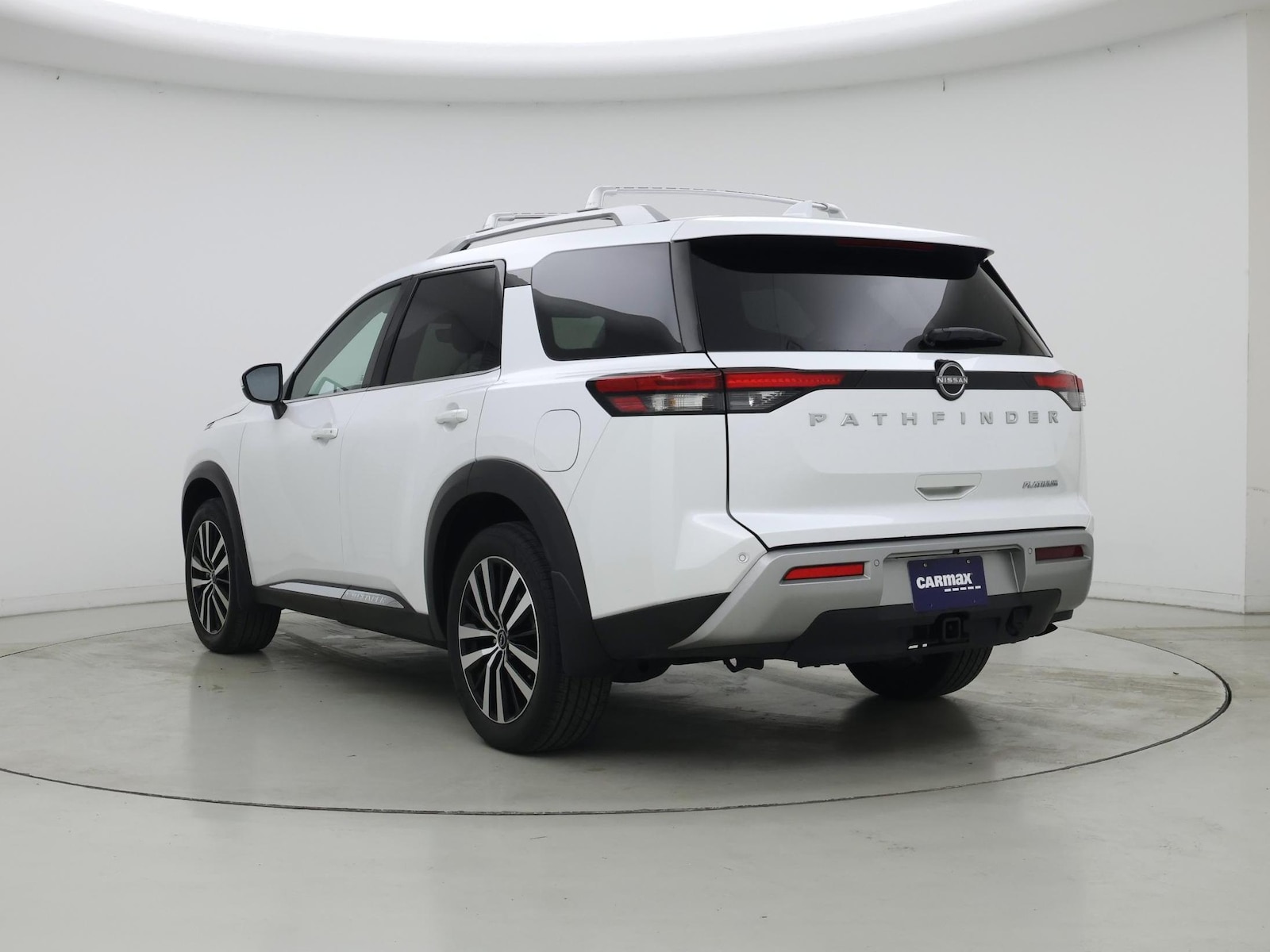 2025 Nissan Pathfinder Platinum - Photo 3