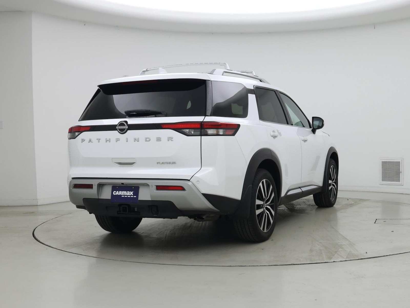 2025 Nissan Pathfinder Platinum - Photo 9