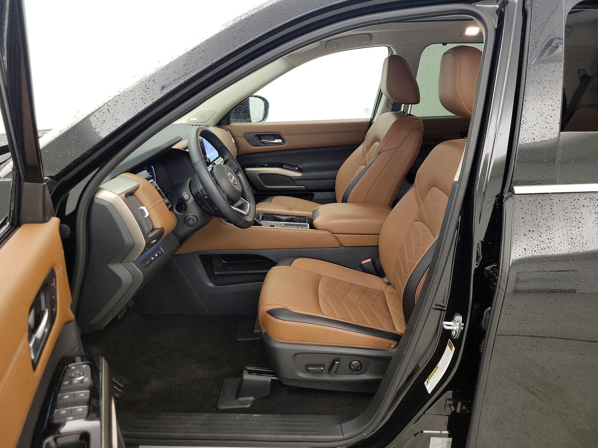 Thumbnail: 2025 Nissan Pathfinder - 11