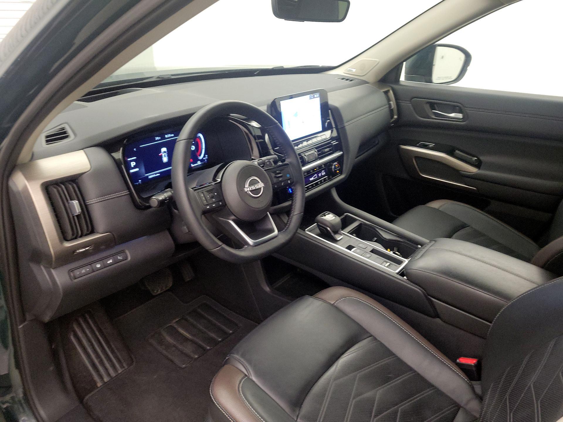 Thumbnail: 2025 Nissan Pathfinder - 11