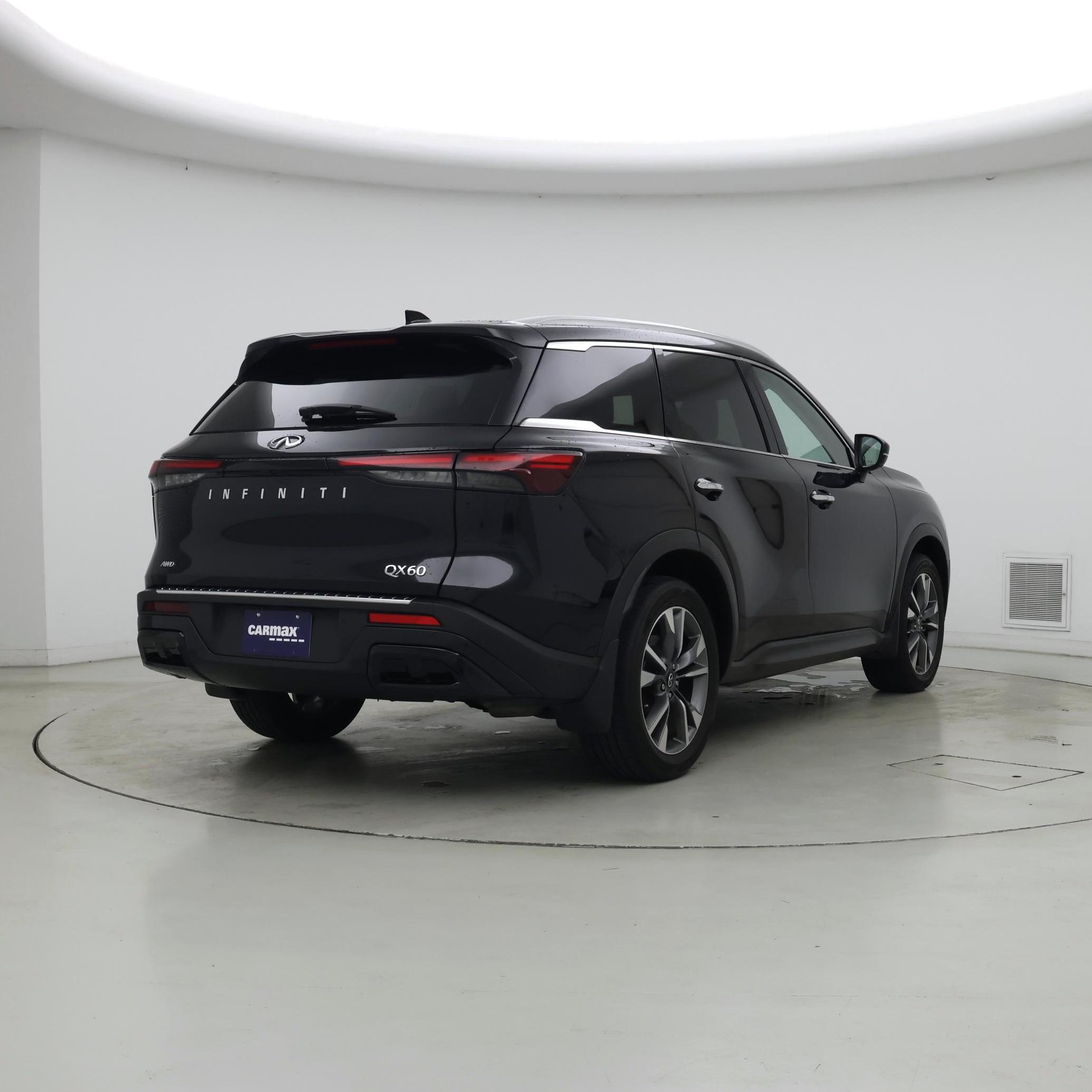 Thumbnail: 2023 INFINITI QX60 - 8