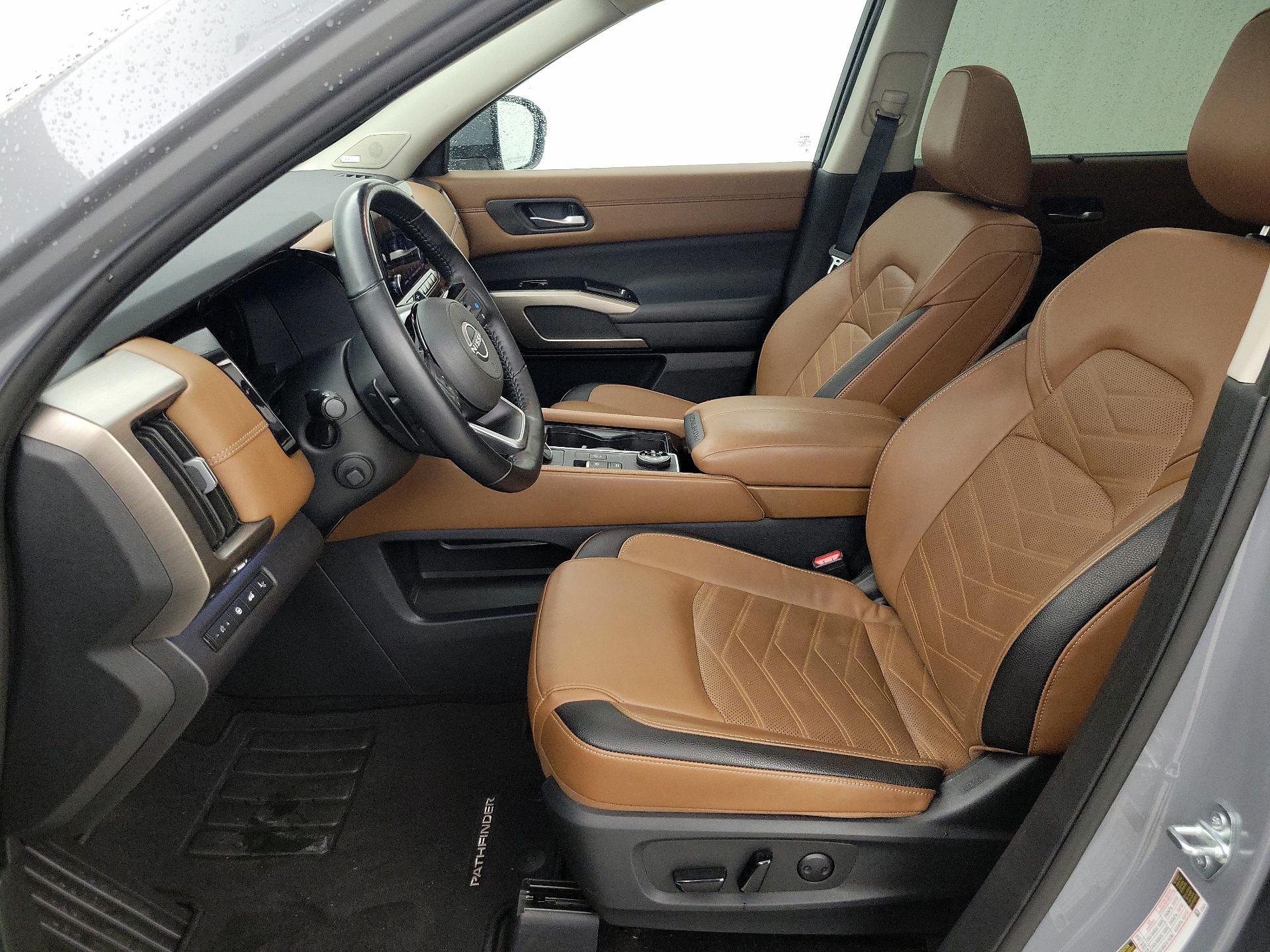 Thumbnail: 2025 Nissan Pathfinder - 11