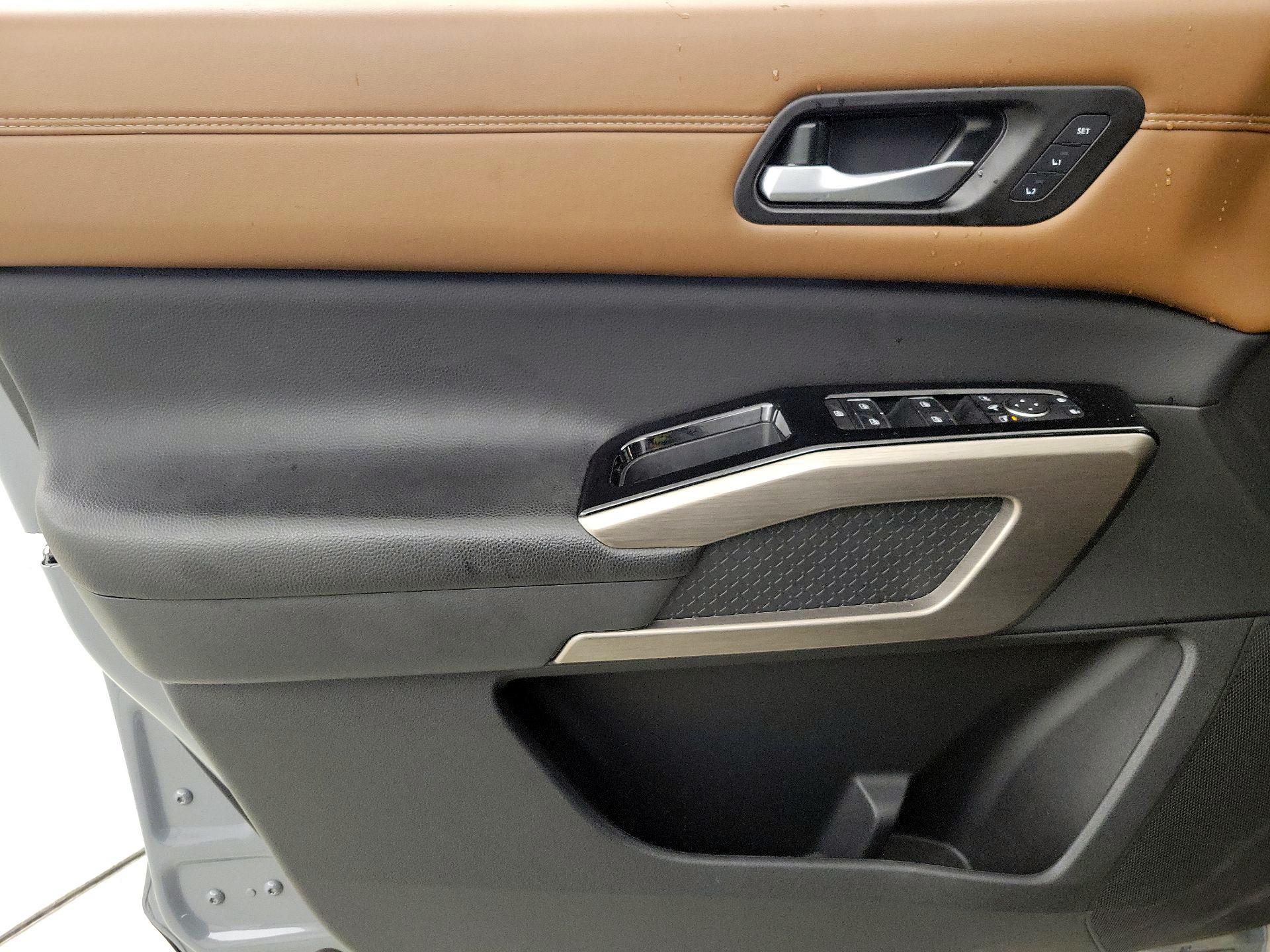 Thumbnail: 2025 Nissan Pathfinder - 12