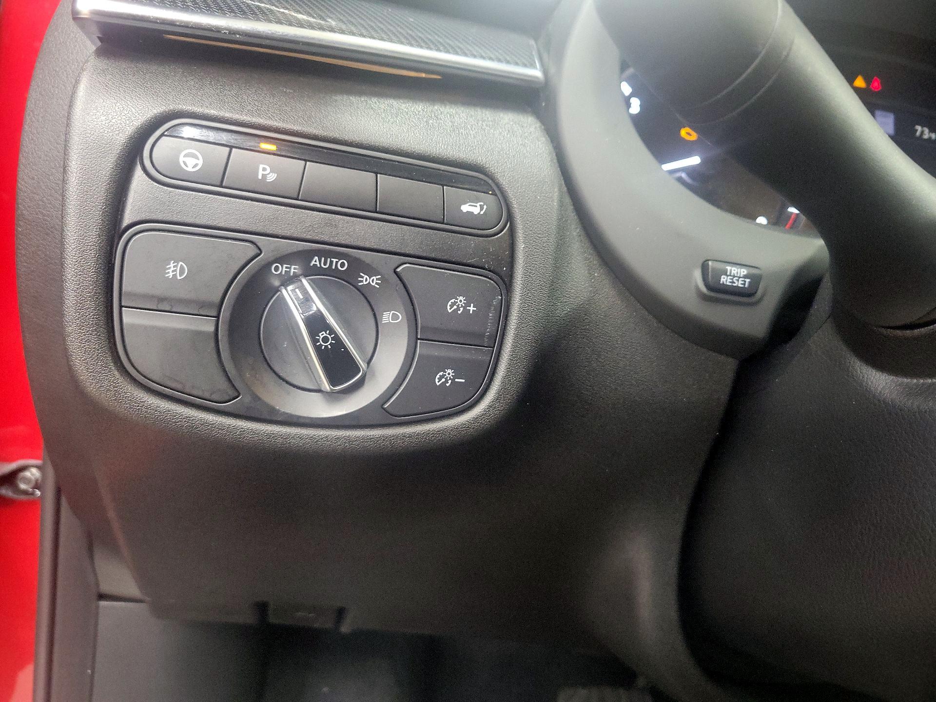 Thumbnail: 2023 INFINITI QX50 - 13