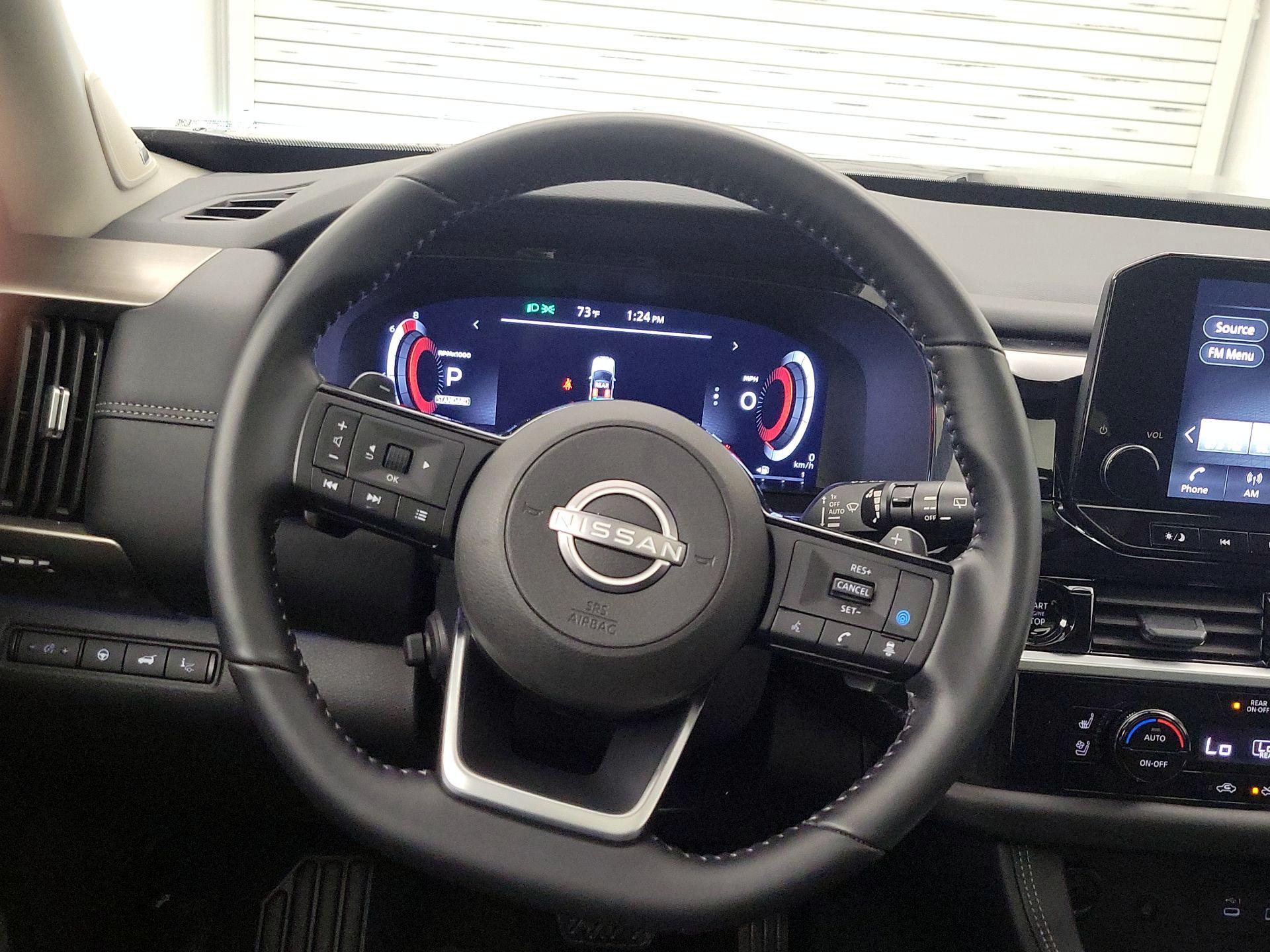 Thumbnail: 2025 Nissan Pathfinder - 10
