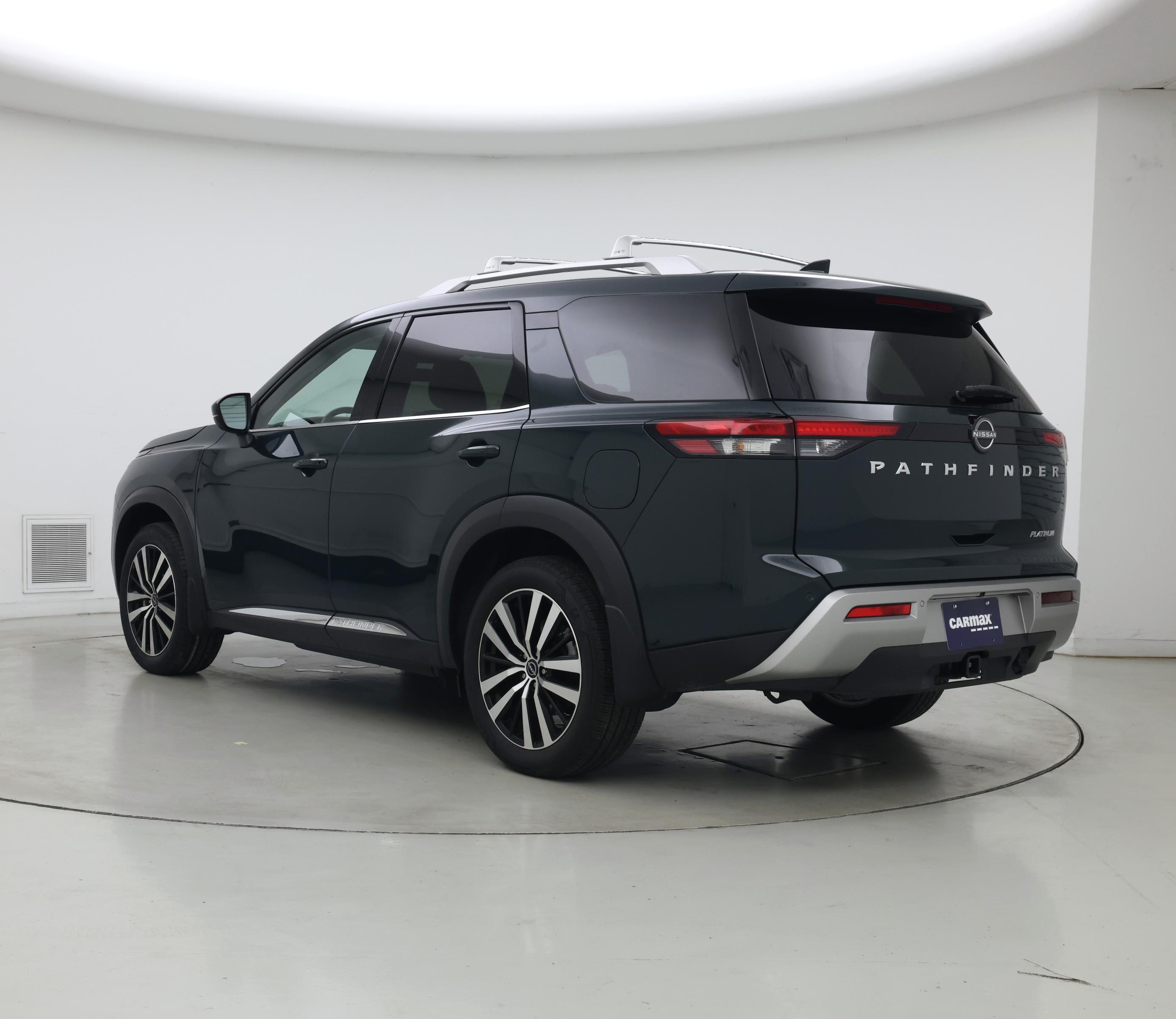 Thumbnail: 2025 Nissan Pathfinder - 2
