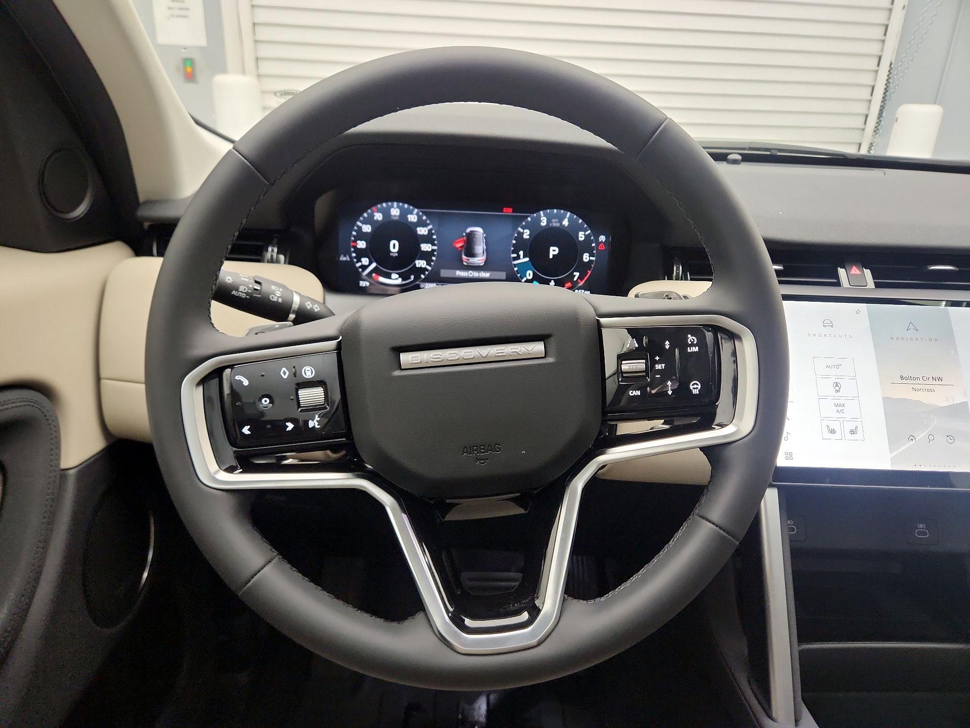 Thumbnail: 2025 Land Rover Discovery Sport - 10