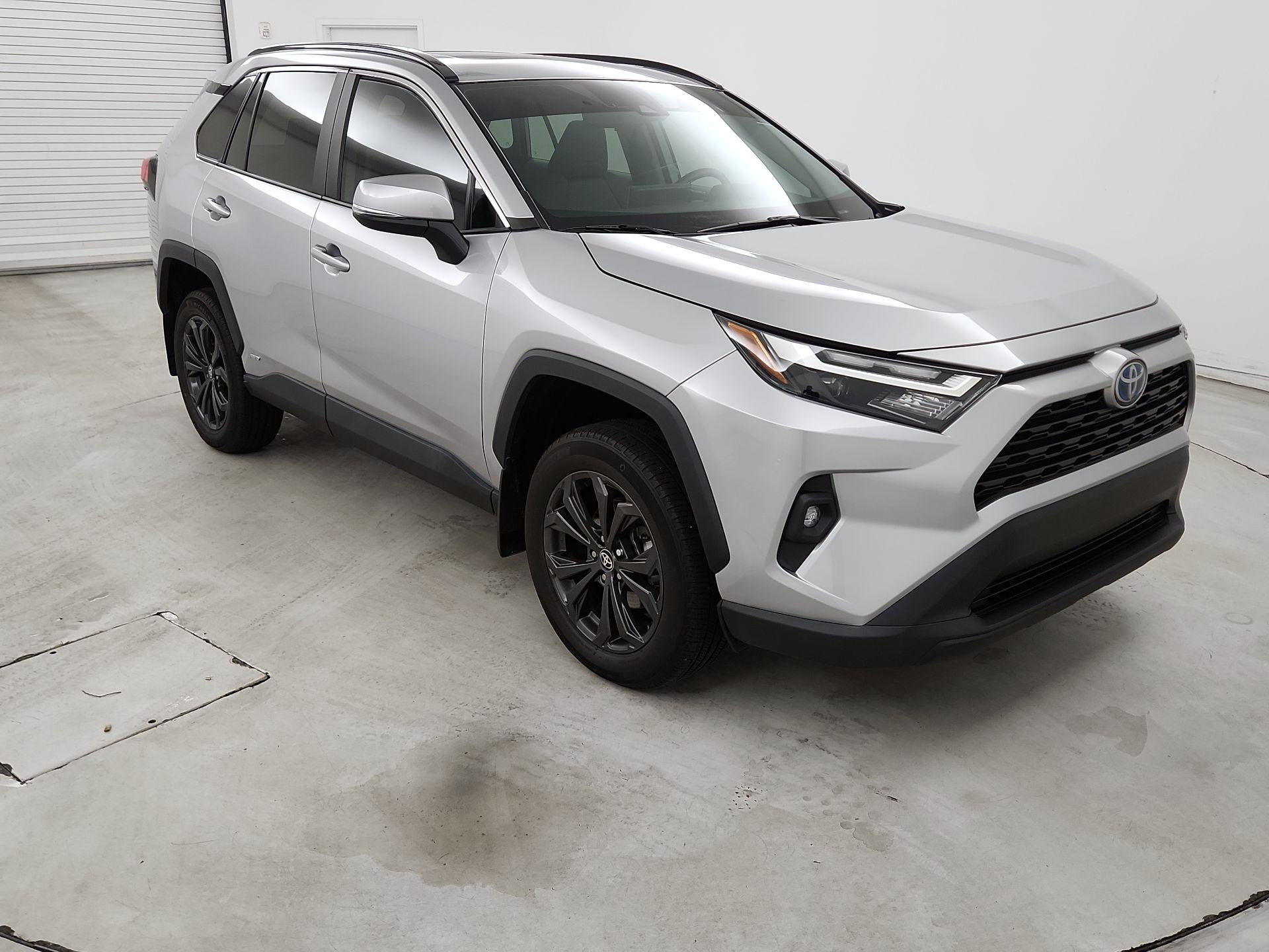 Thumbnail: 2024 Toyota RAV4 - 1