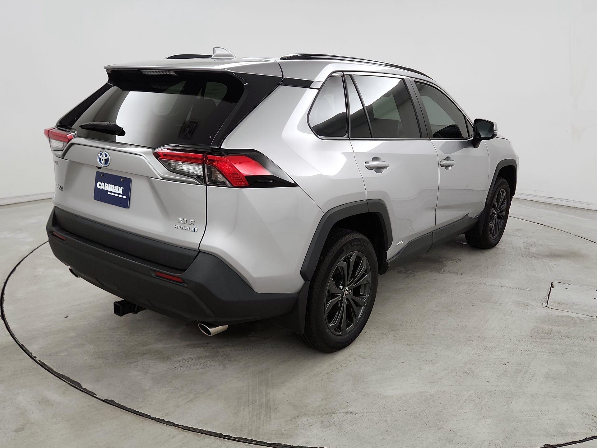 Thumbnail: 2024 Toyota RAV4 - 5