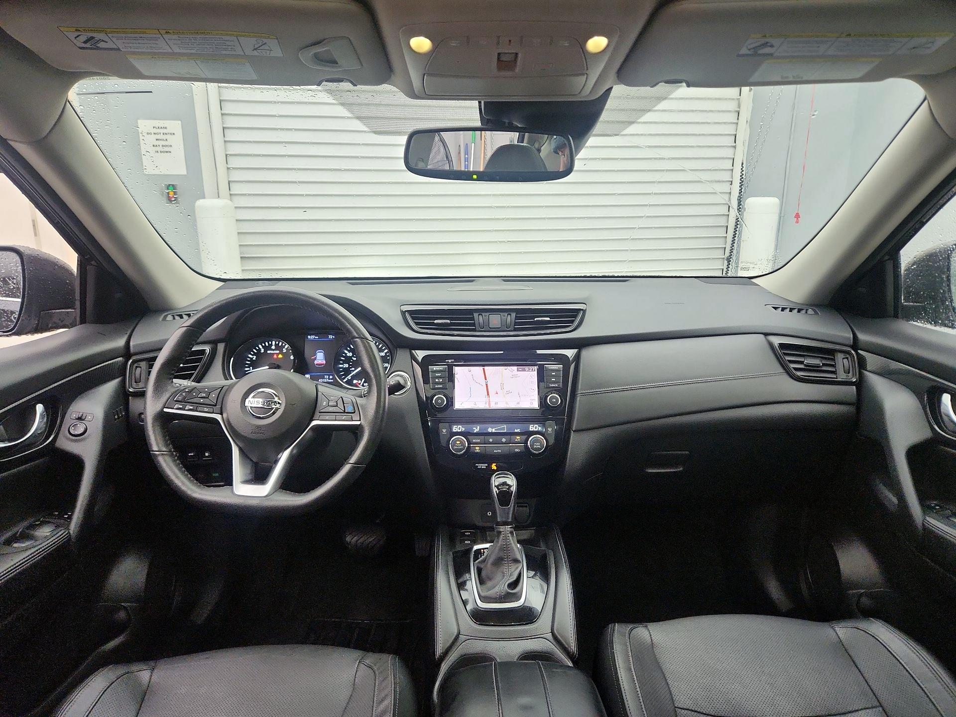 Thumbnail: 2020 Nissan Rogue - 9