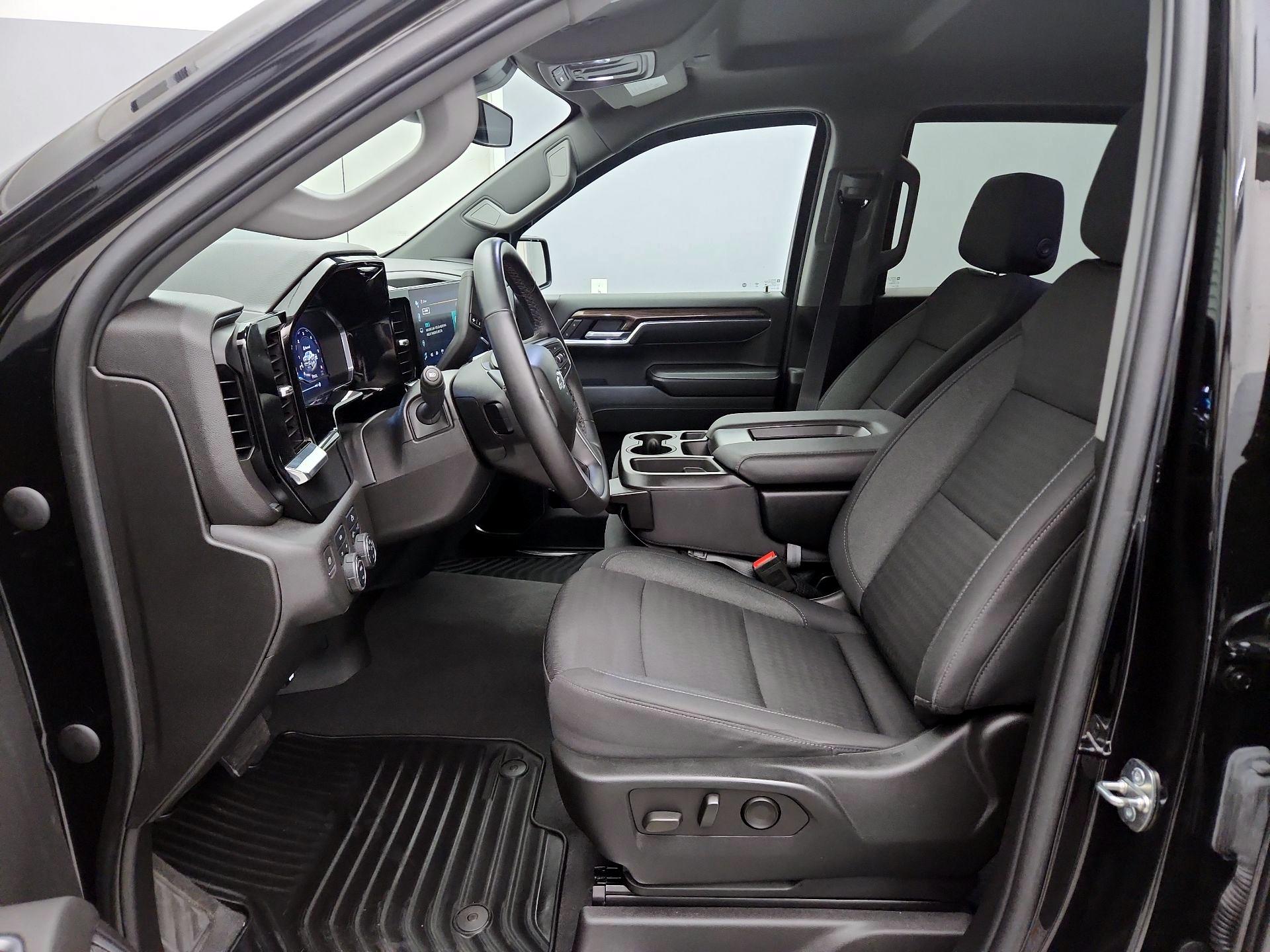 Thumbnail: 2023 Chevrolet Silverado 1500 - 11