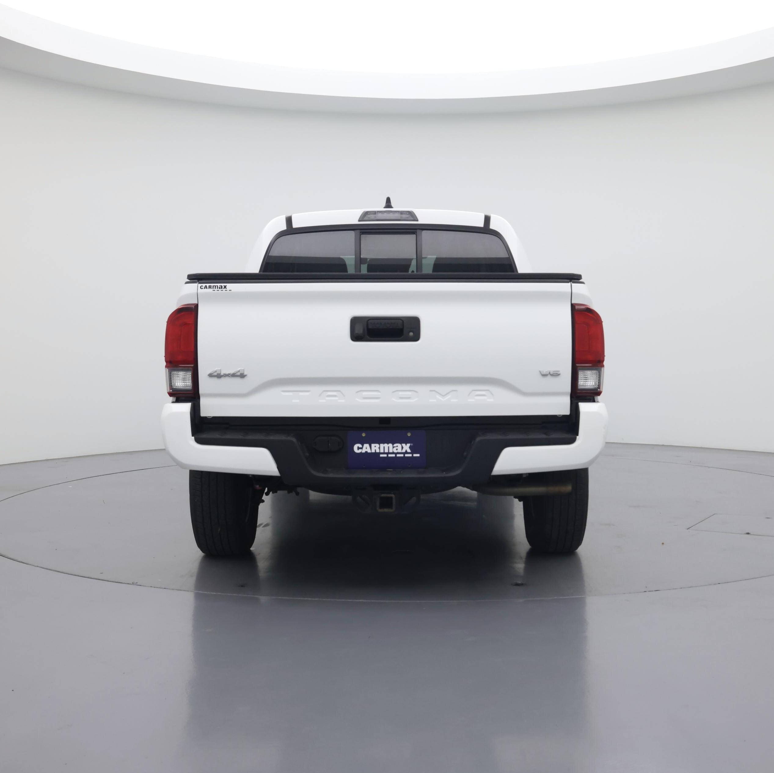 Thumbnail: 2023 Toyota Tacoma - 6