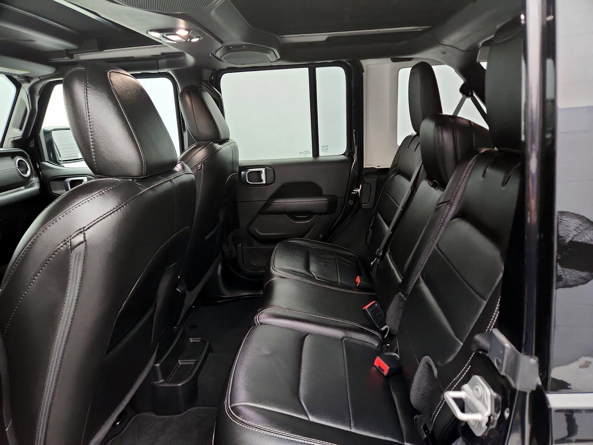 Thumbnail: 2022 Jeep Wrangler - 20
