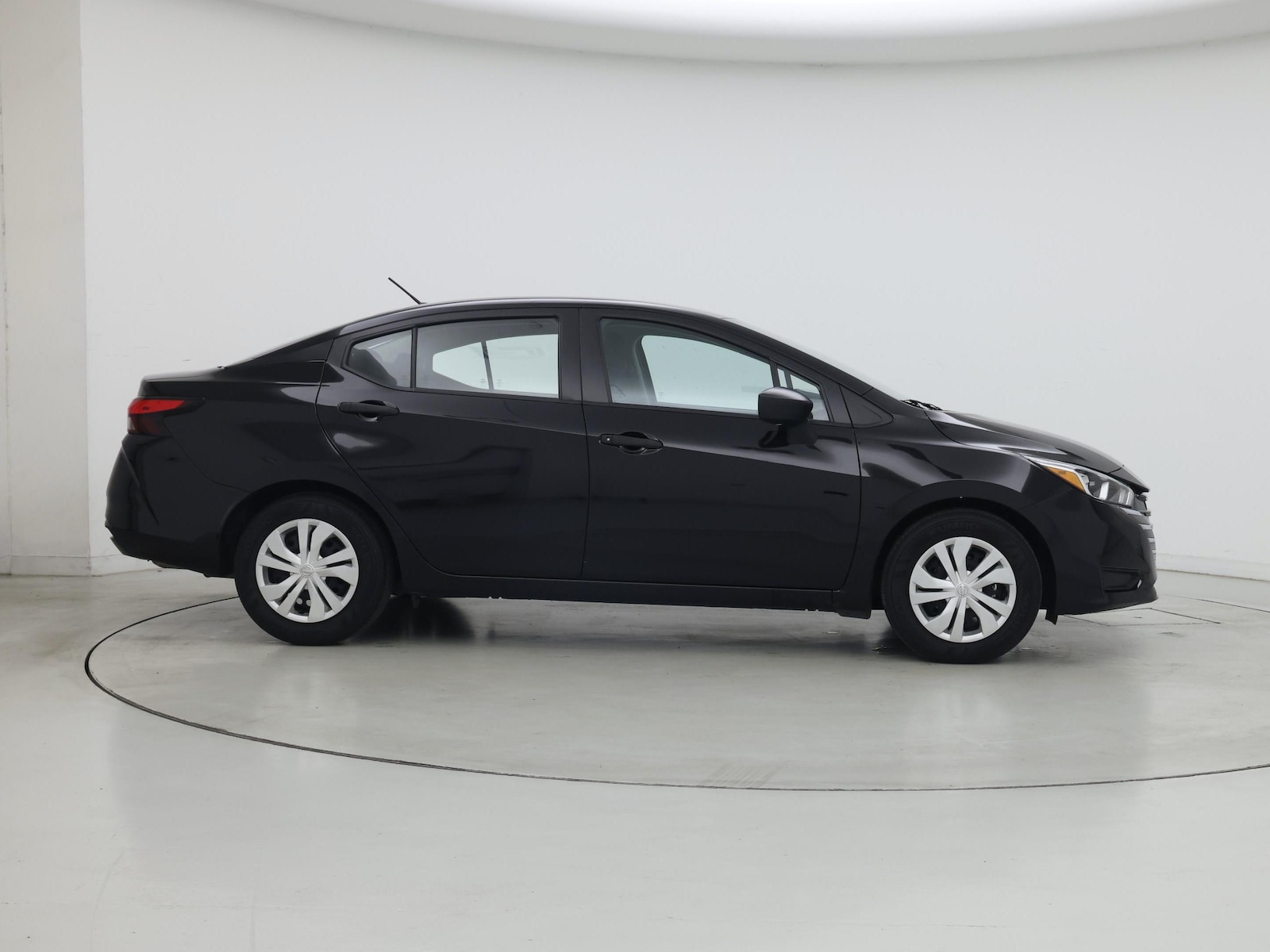 2024 Nissan Versa Sedan S - Photo 8