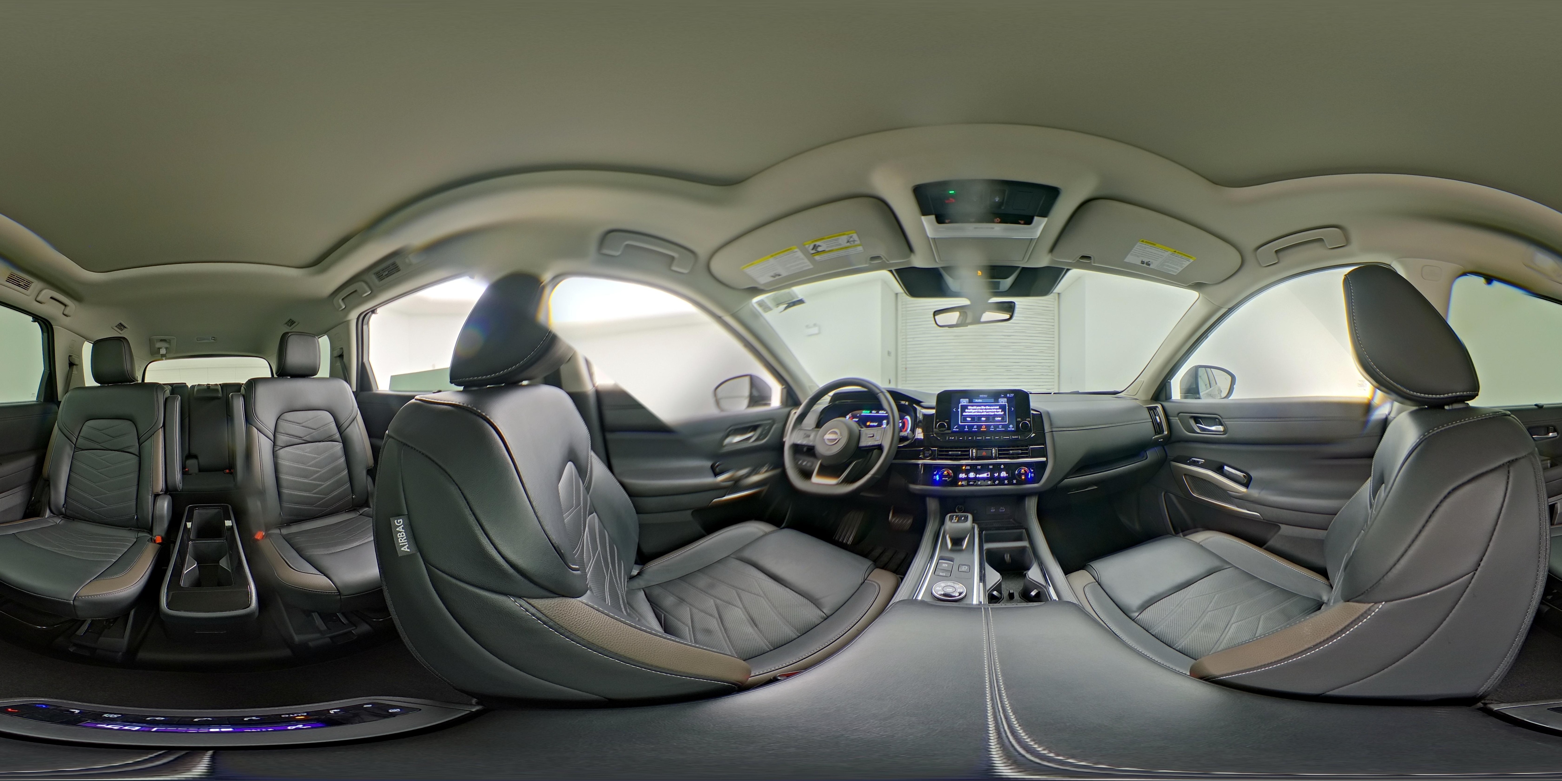 2025 Nissan Pathfinder Platinum - Photo 28