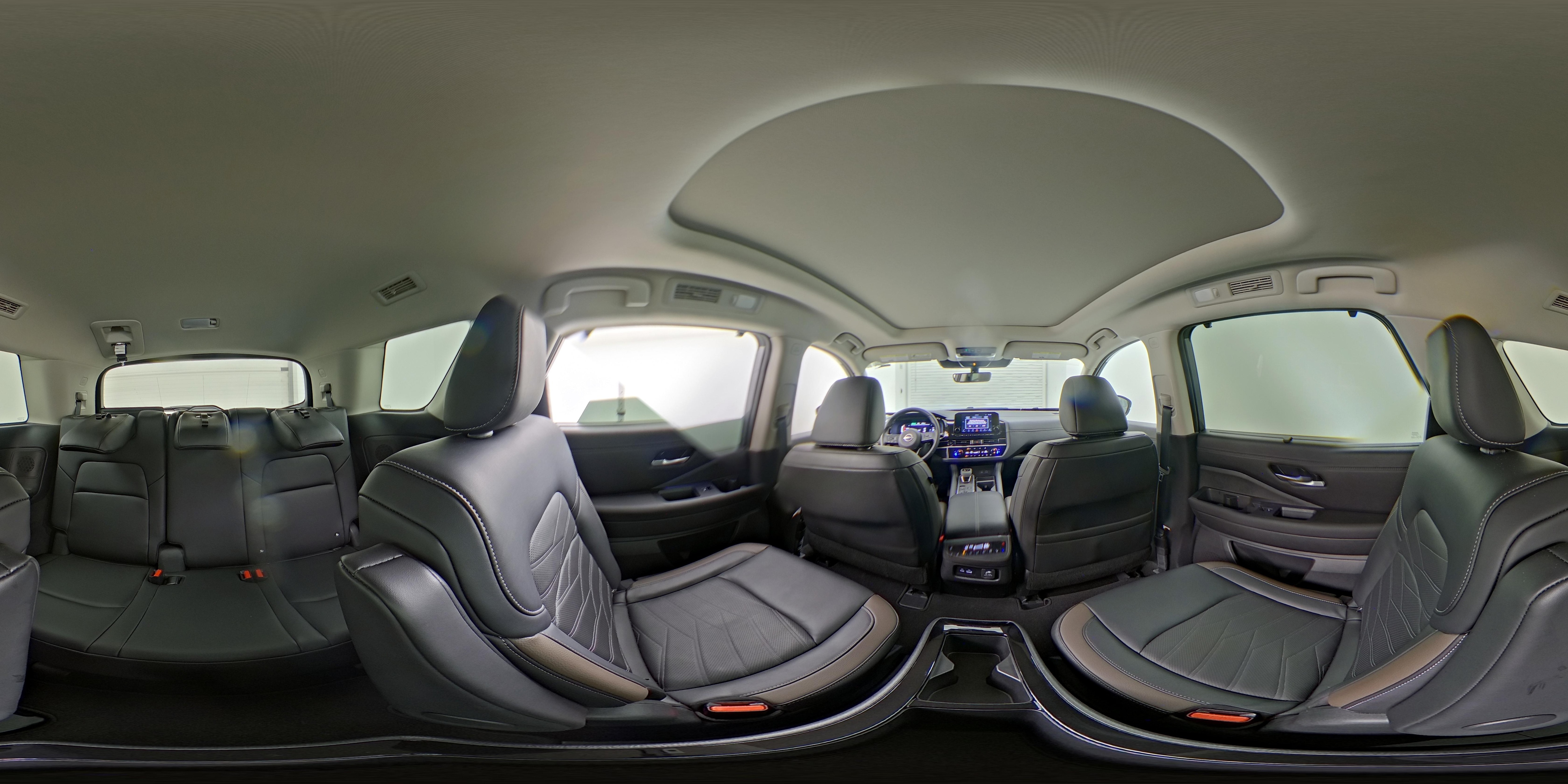 2025 Nissan Pathfinder Platinum - Photo 29