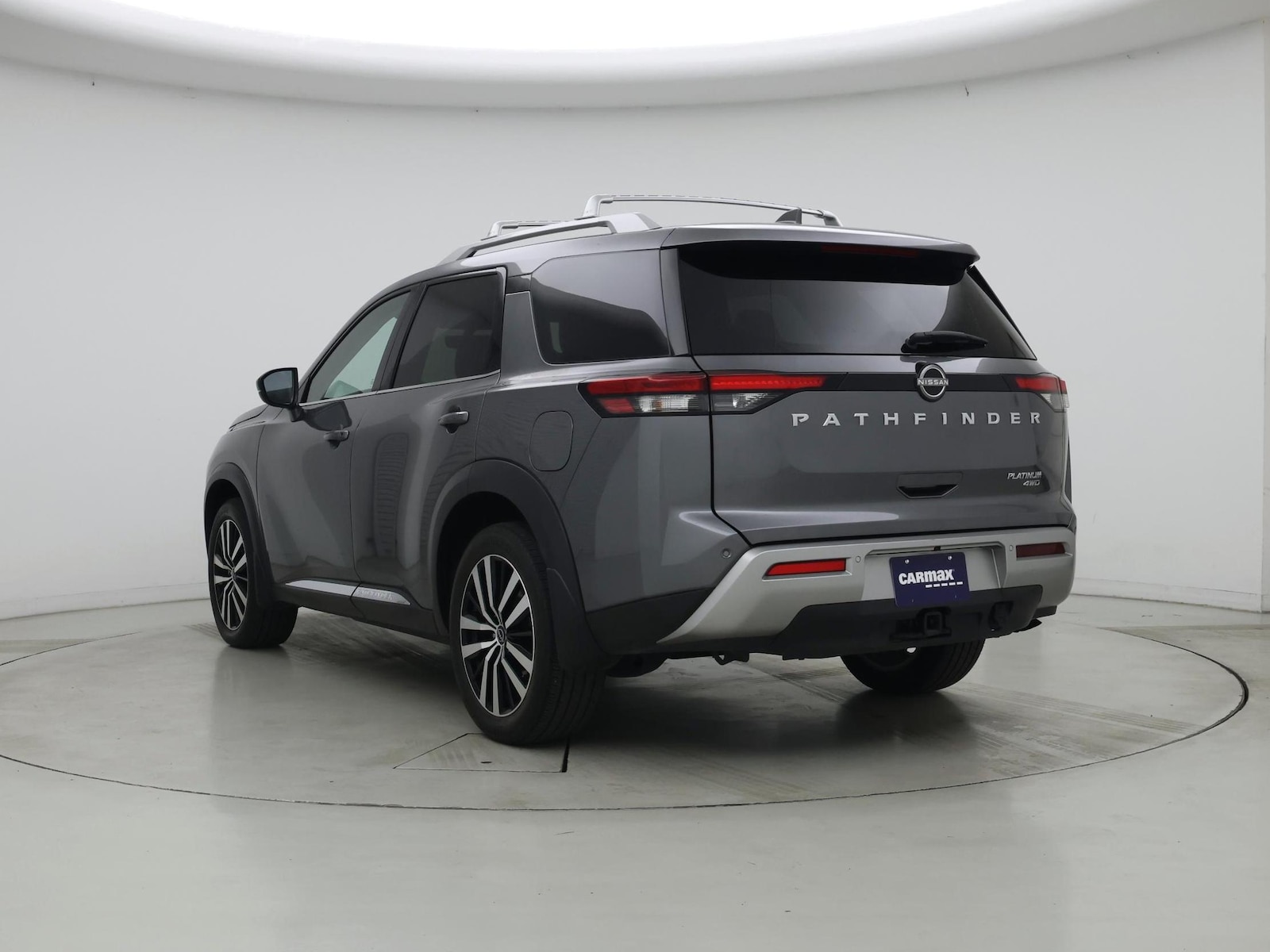 2025 Nissan Pathfinder Platinum - Photo 3