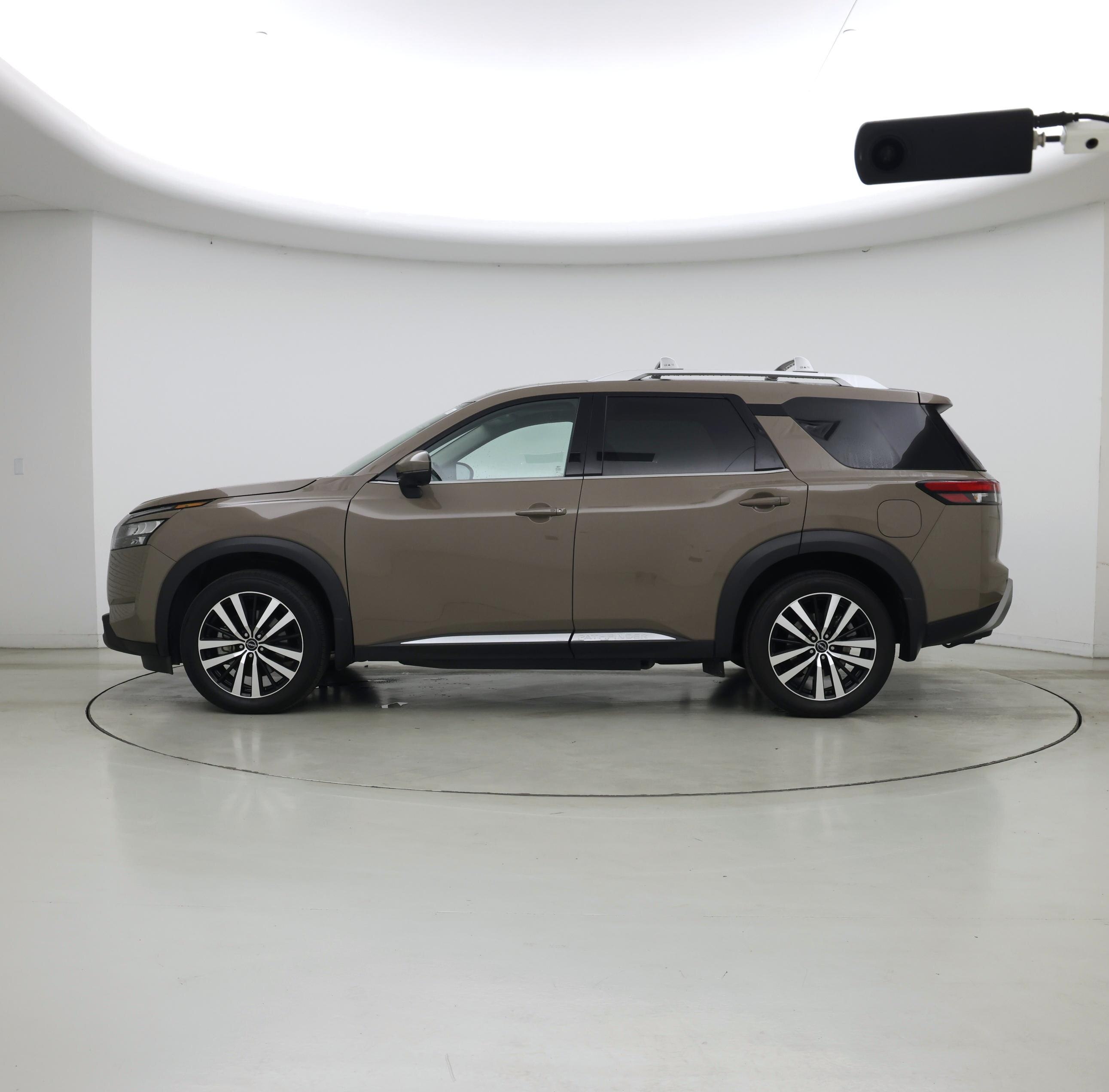 Thumbnail: 2025 Nissan Pathfinder - 3