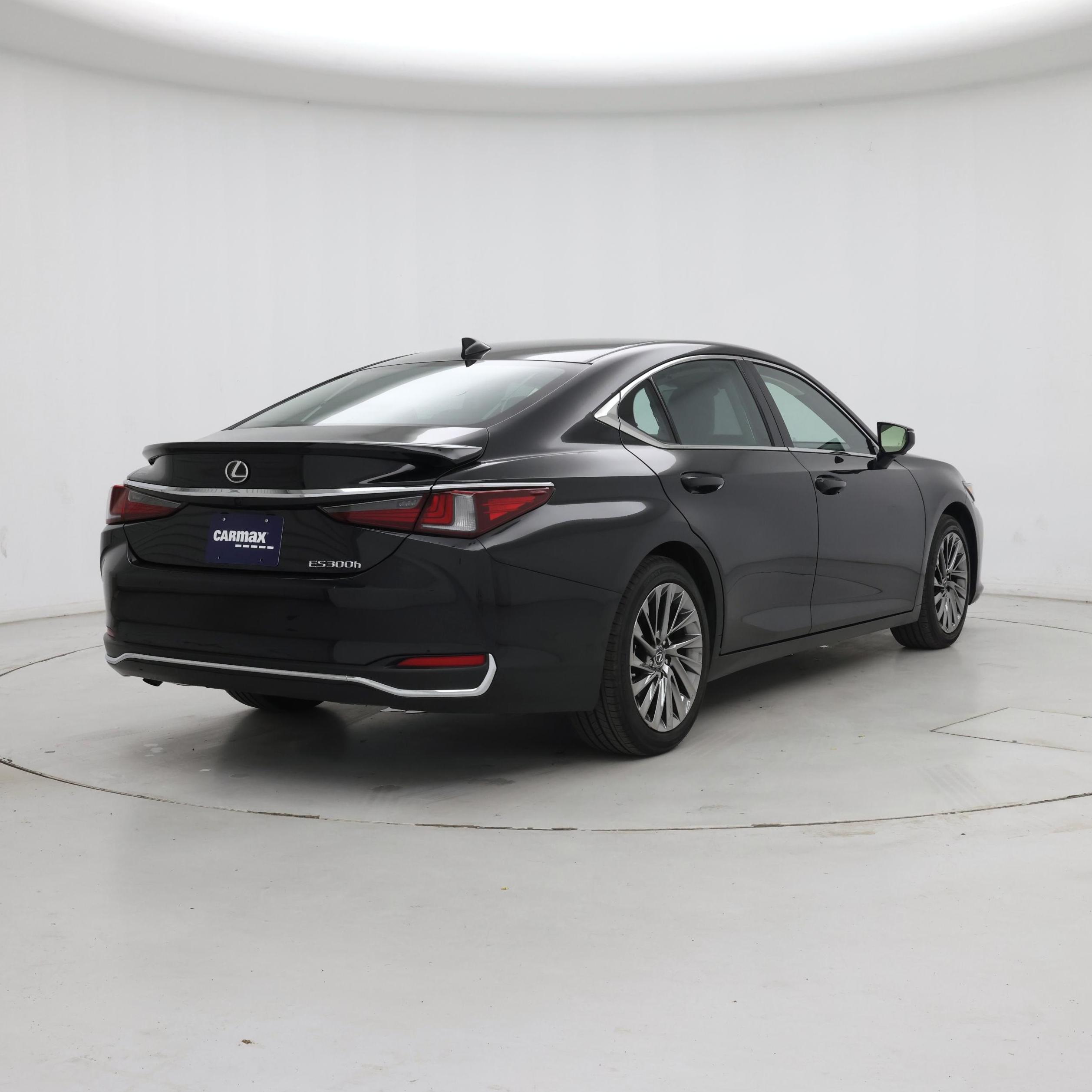 Thumbnail: 2025 Lexus ES - 8