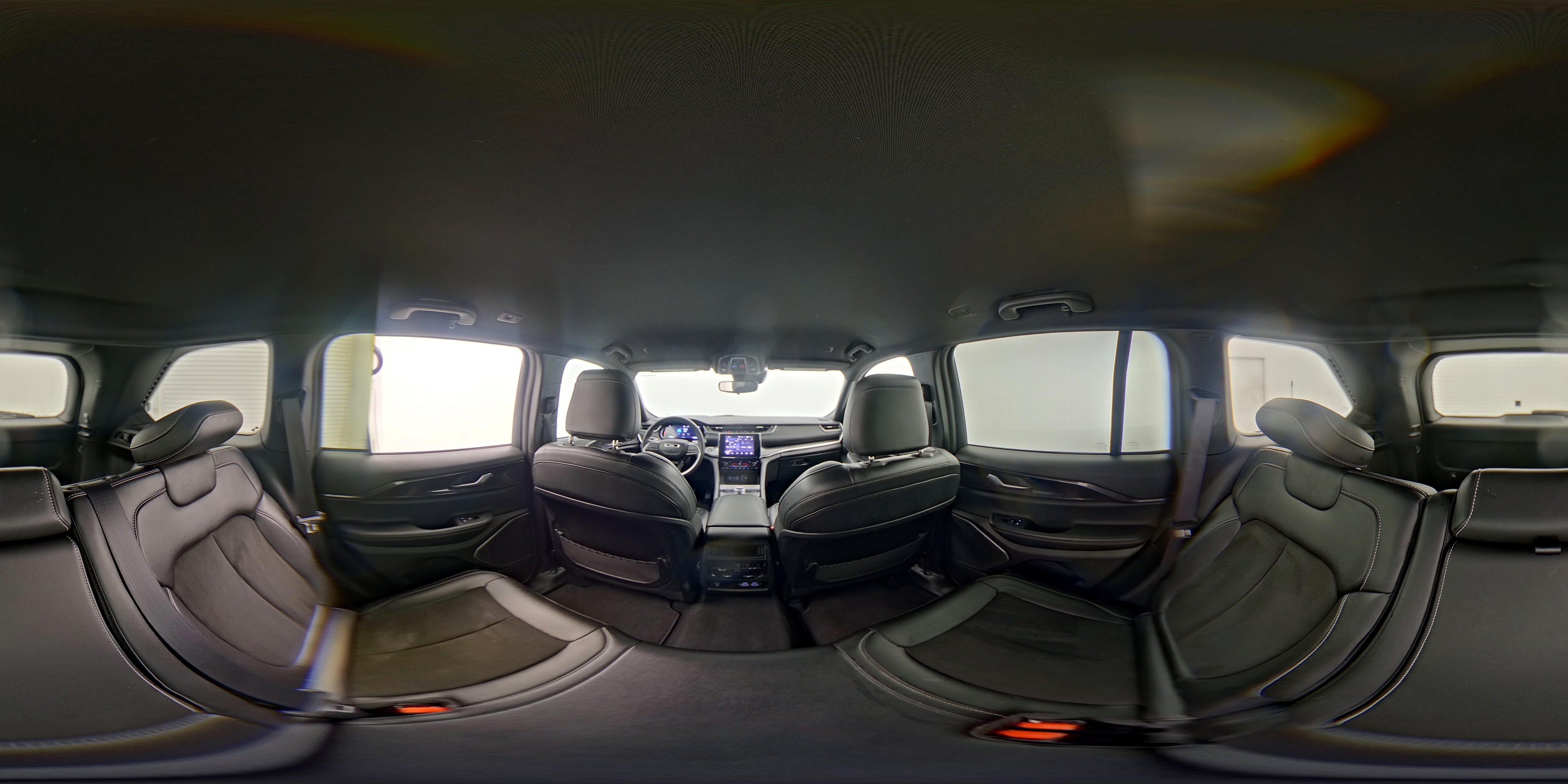 2022 Jeep Grand Cherokee Altitude - Photo 25